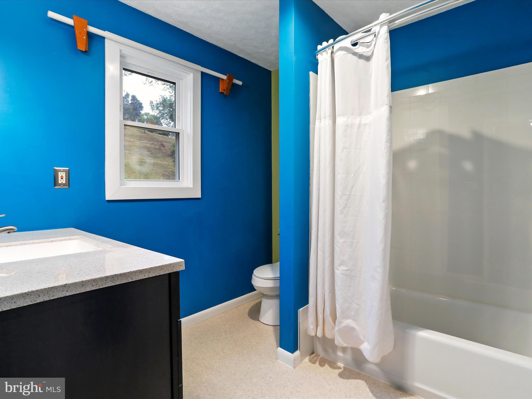 PINNACLE - Residential