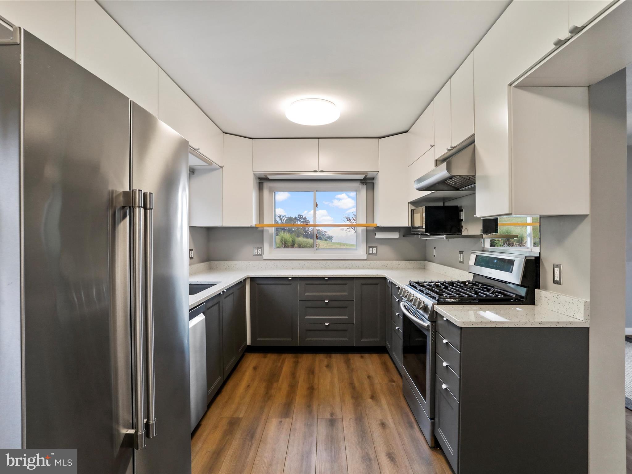 PINNACLE - Residential