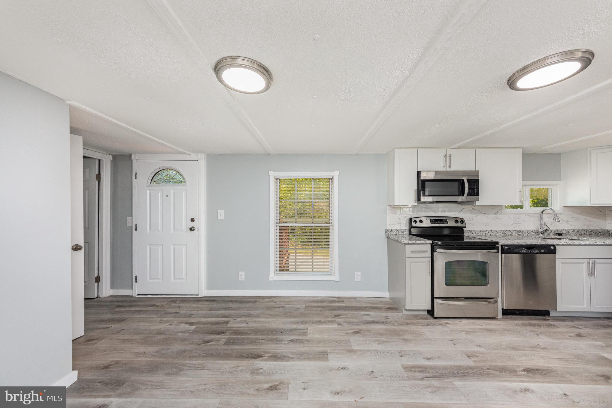 72 SERENITY LN