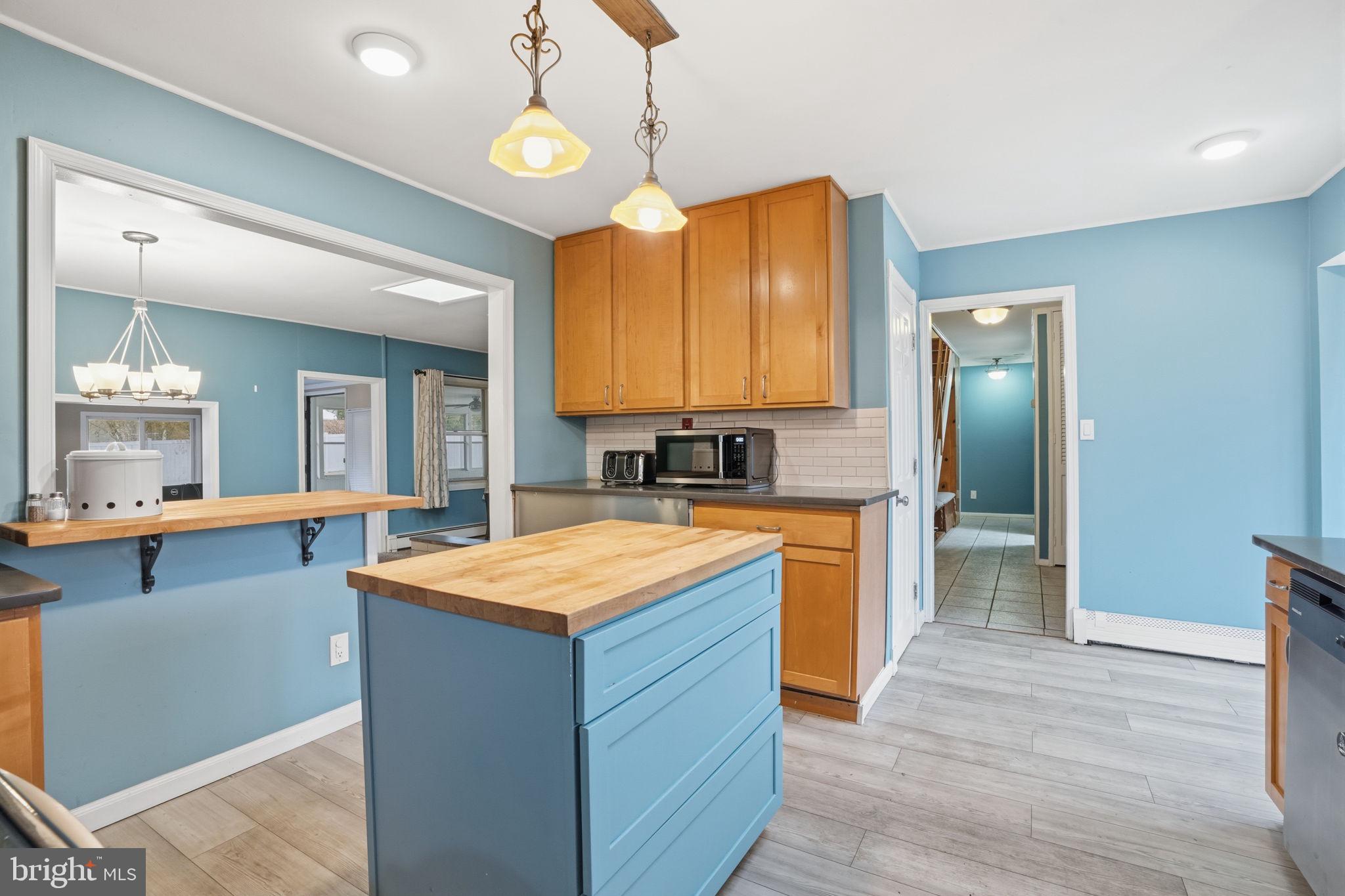 SNOWBALL GATE - Residential