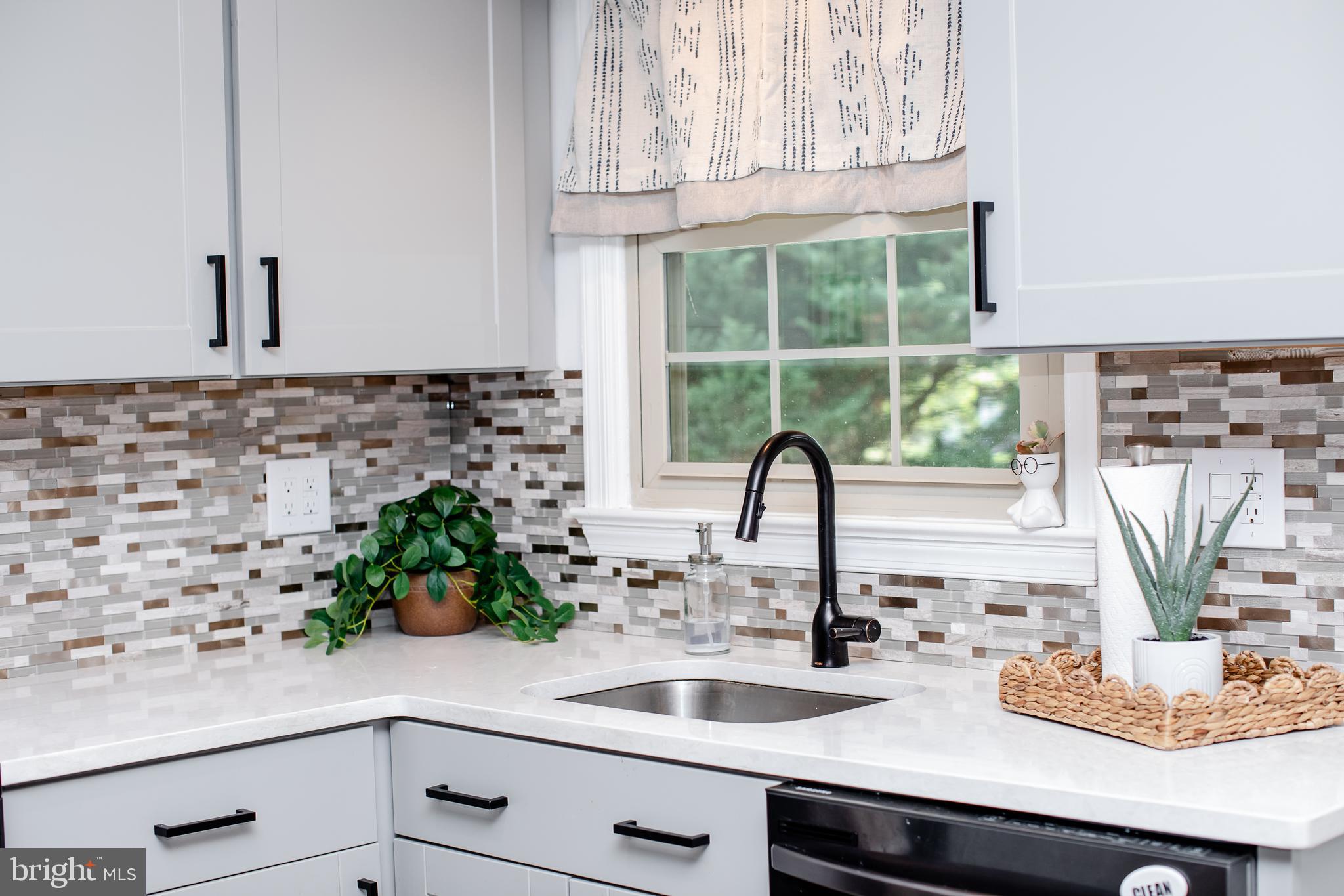 TUSCAWILLA HILLS - Residential