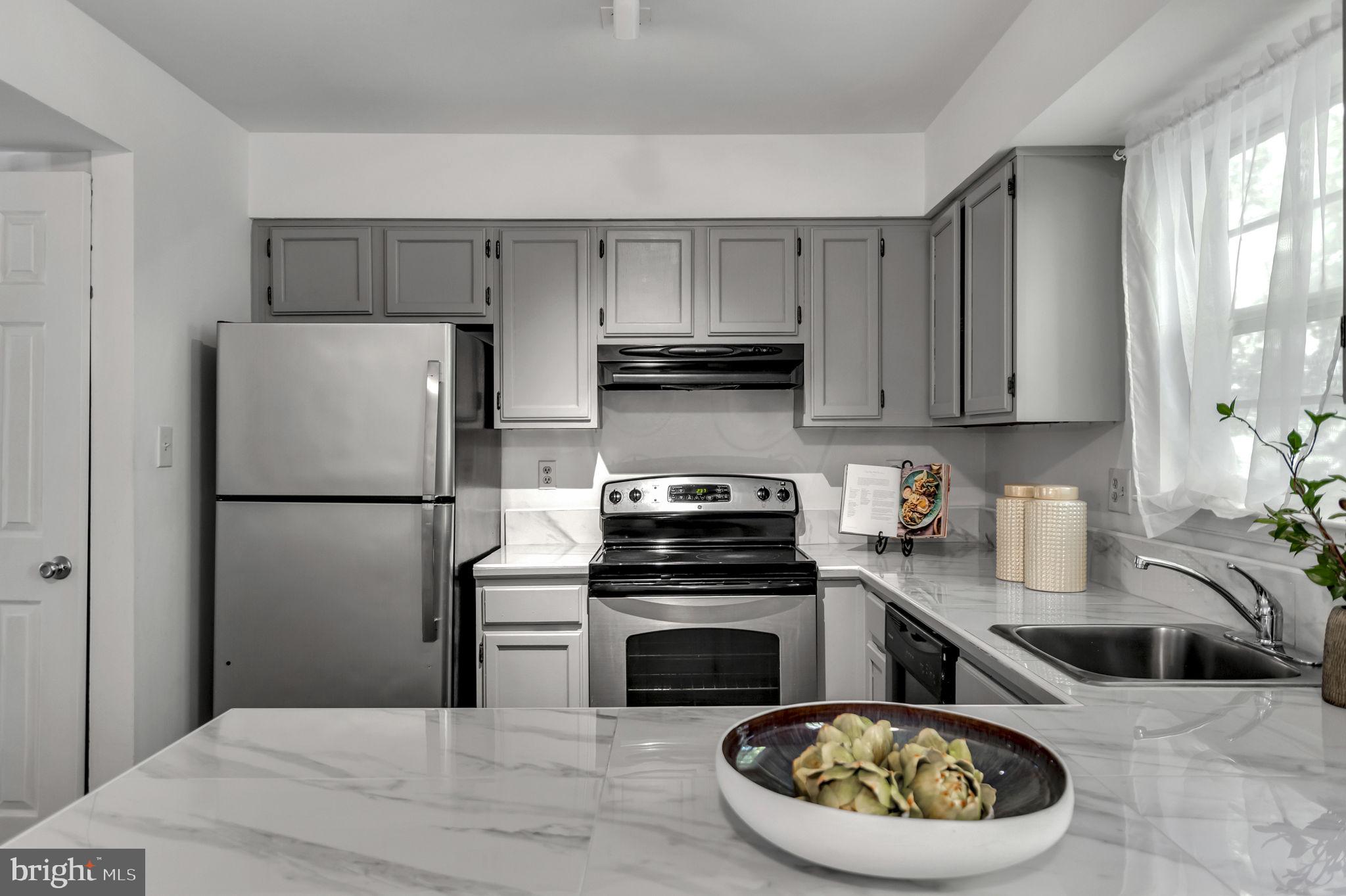 MONTCLAIR ST3 - Residential