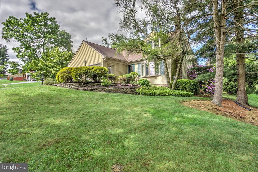 Photo of 224 N 11th Street, Akron, PA 17501 (MLS # PALA2051178)