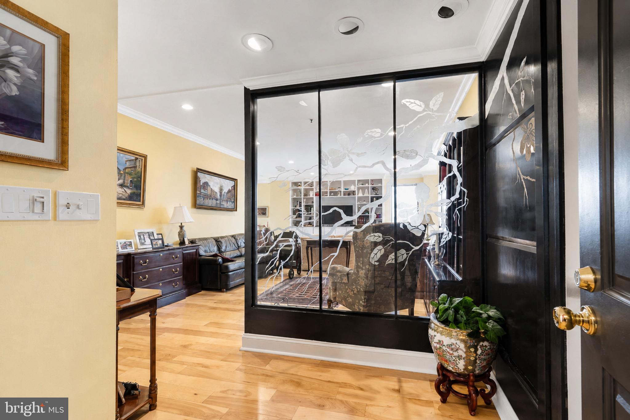 10 E LEE STREET 1709
