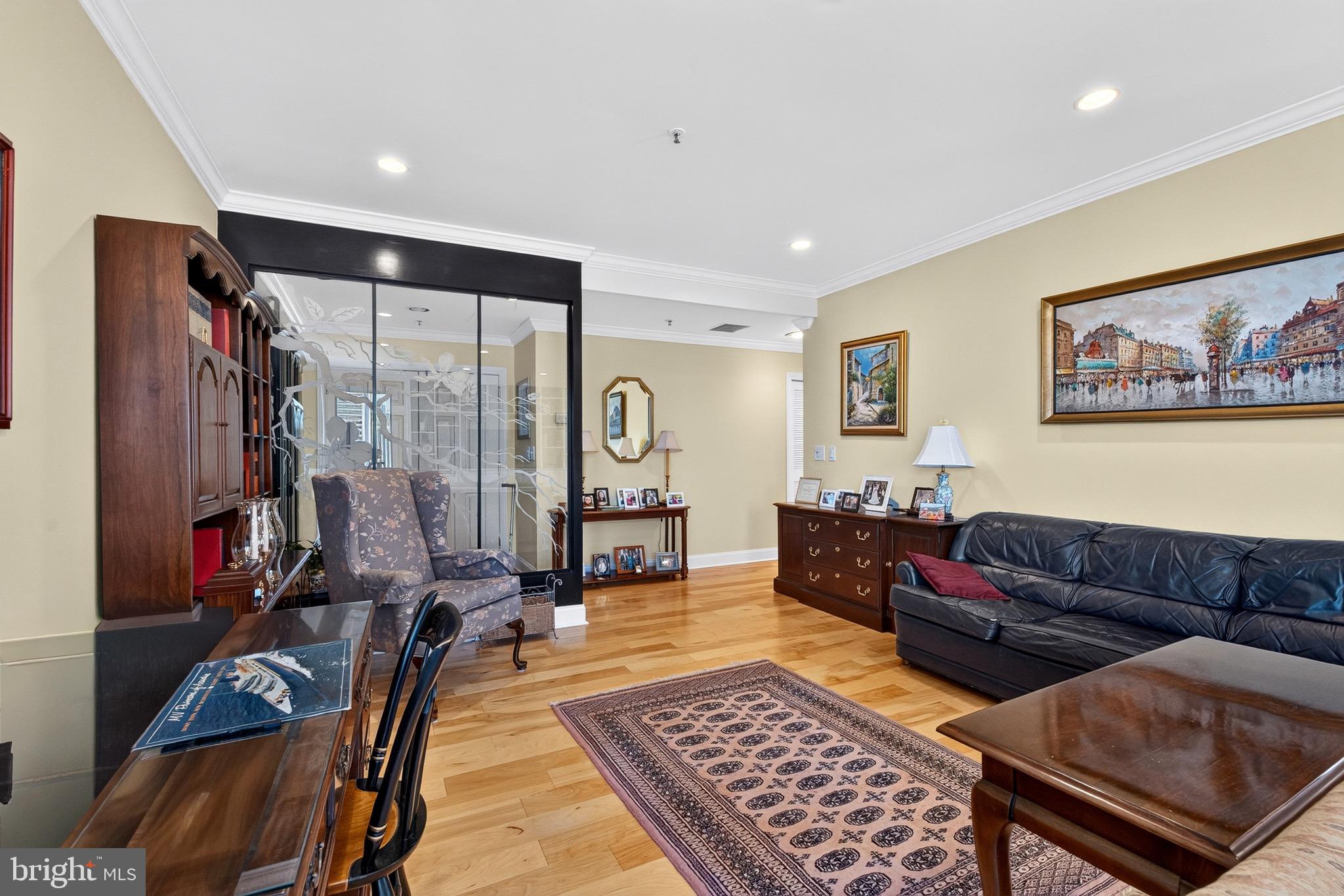 10 E LEE STREET 1709