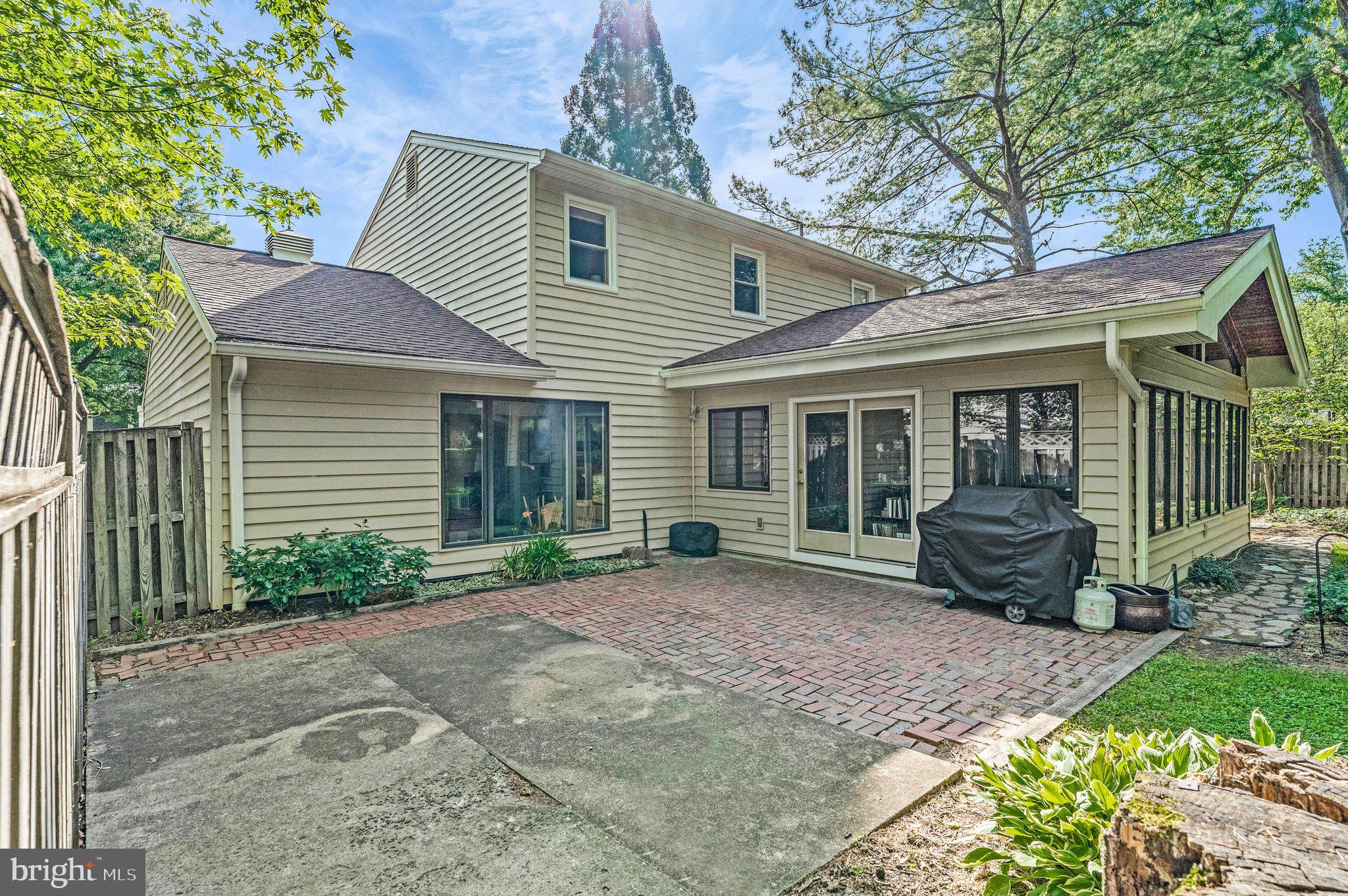 12715 TAUSTIN LANE