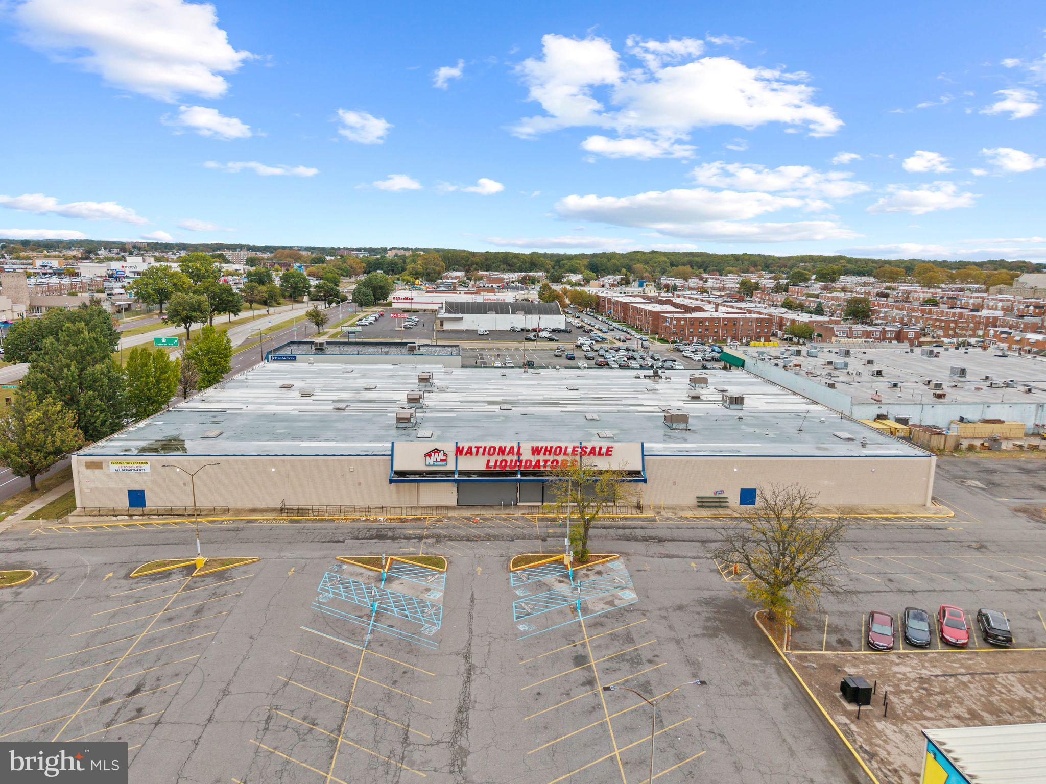 7101 E ROOSEVELT BOULEVARD