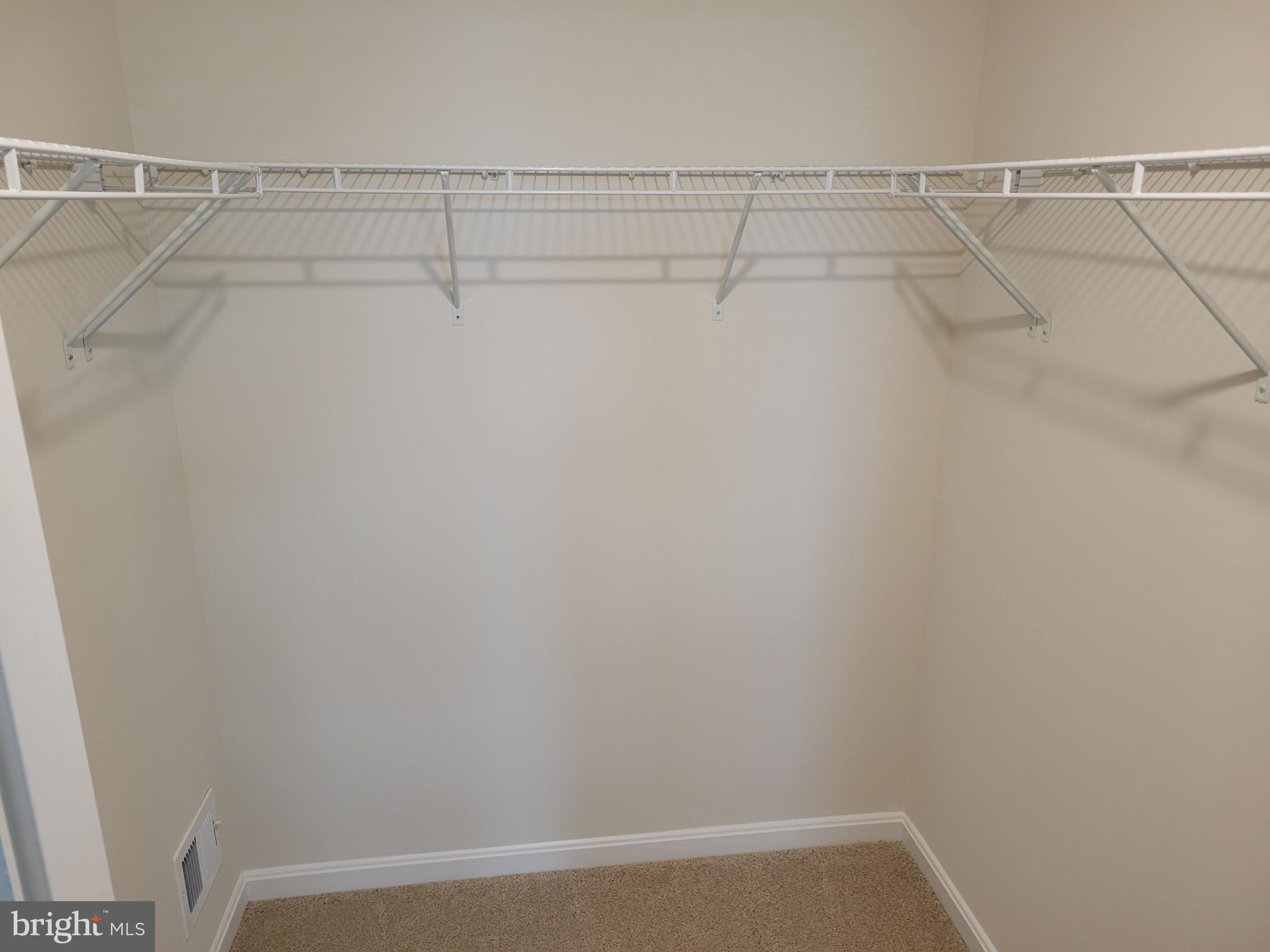 RENN QUARTER - Residential Lease