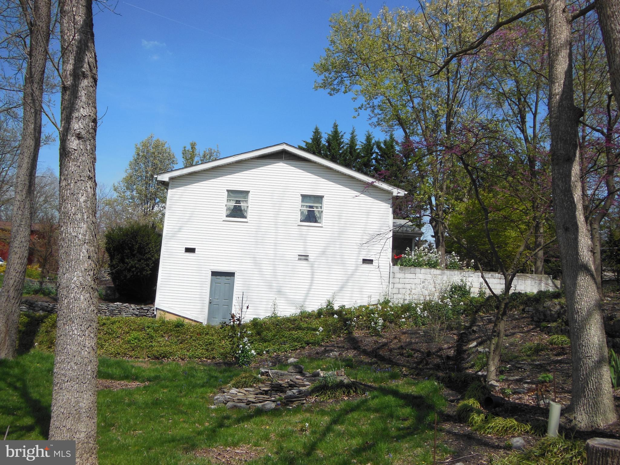 BRIARWOOD - Residential