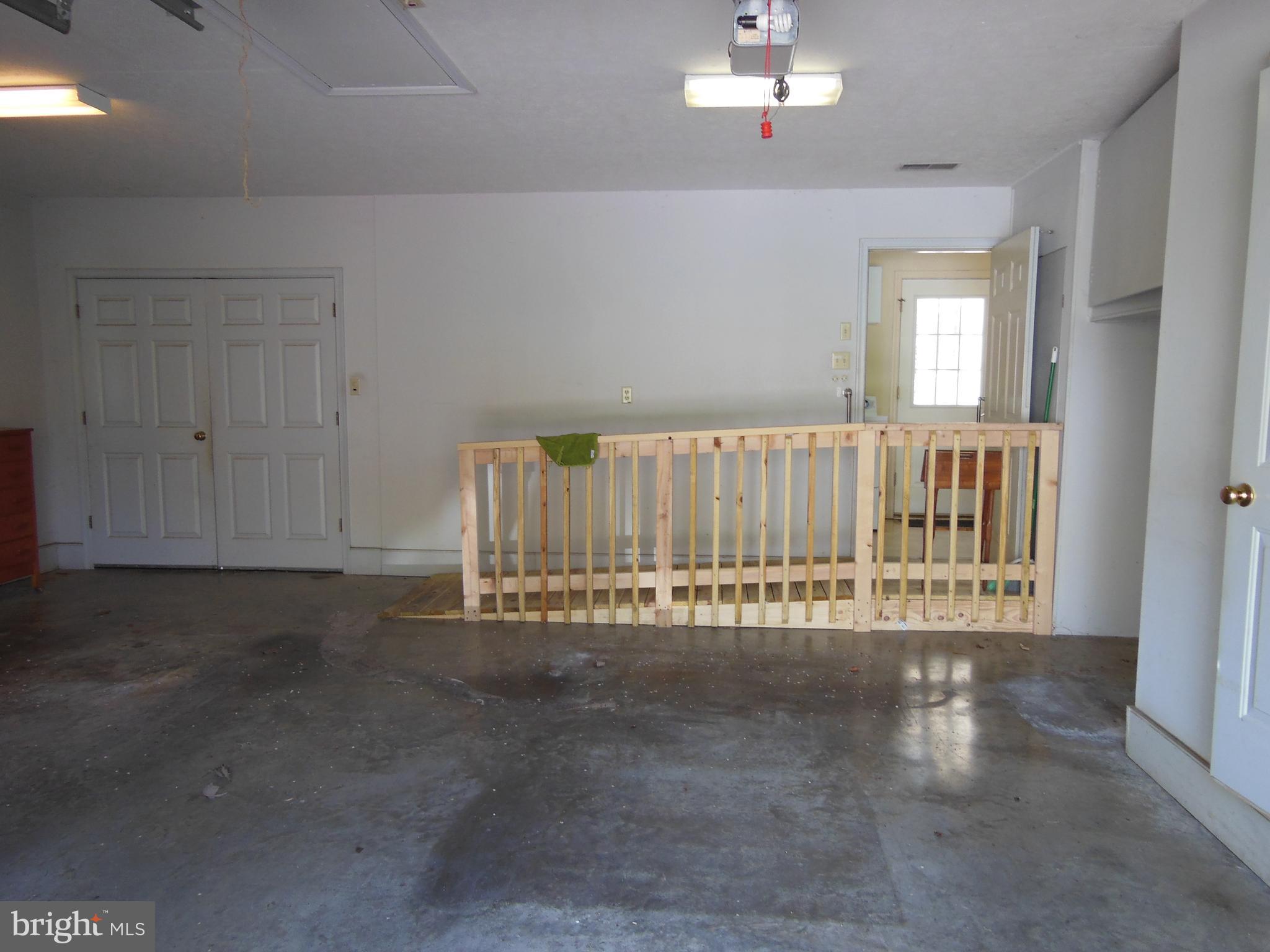 BRIARWOOD - Residential