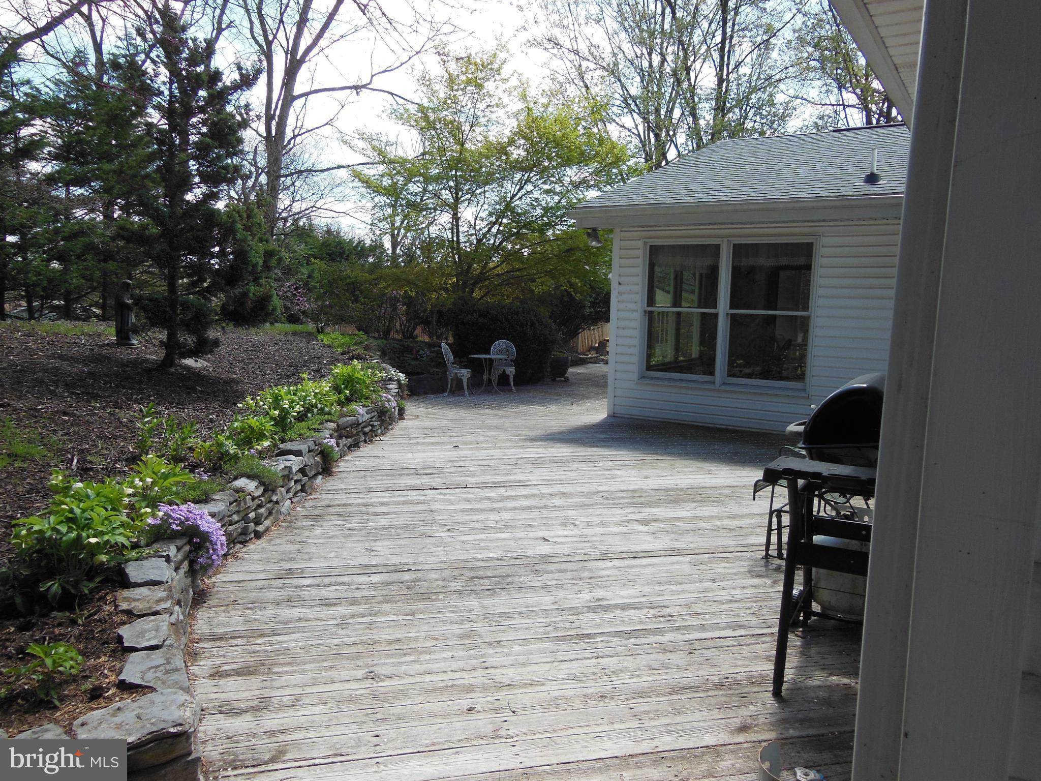 BRIARWOOD - Residential