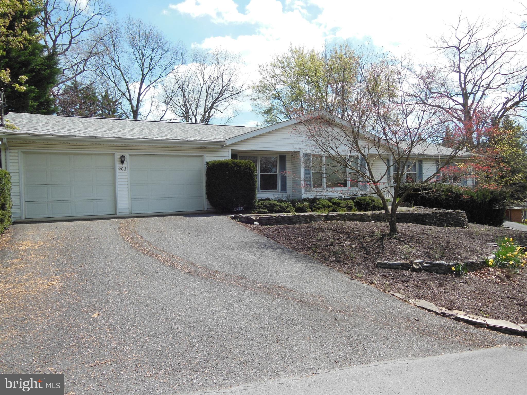 BRIARWOOD - Residential