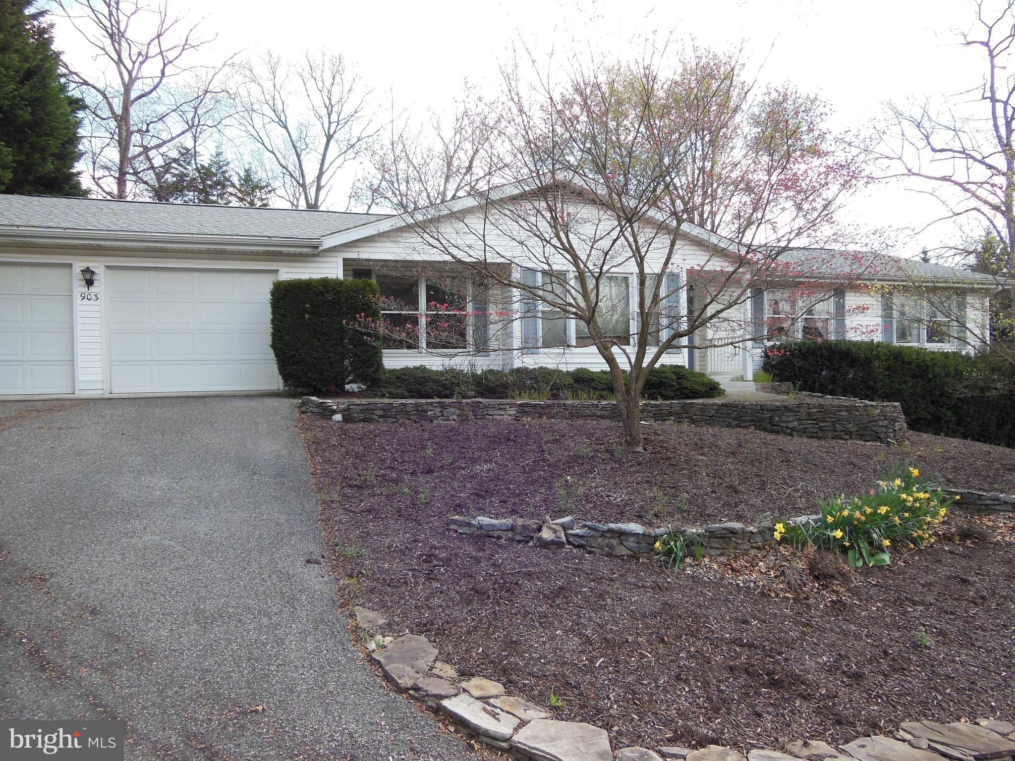 BRIARWOOD - Residential