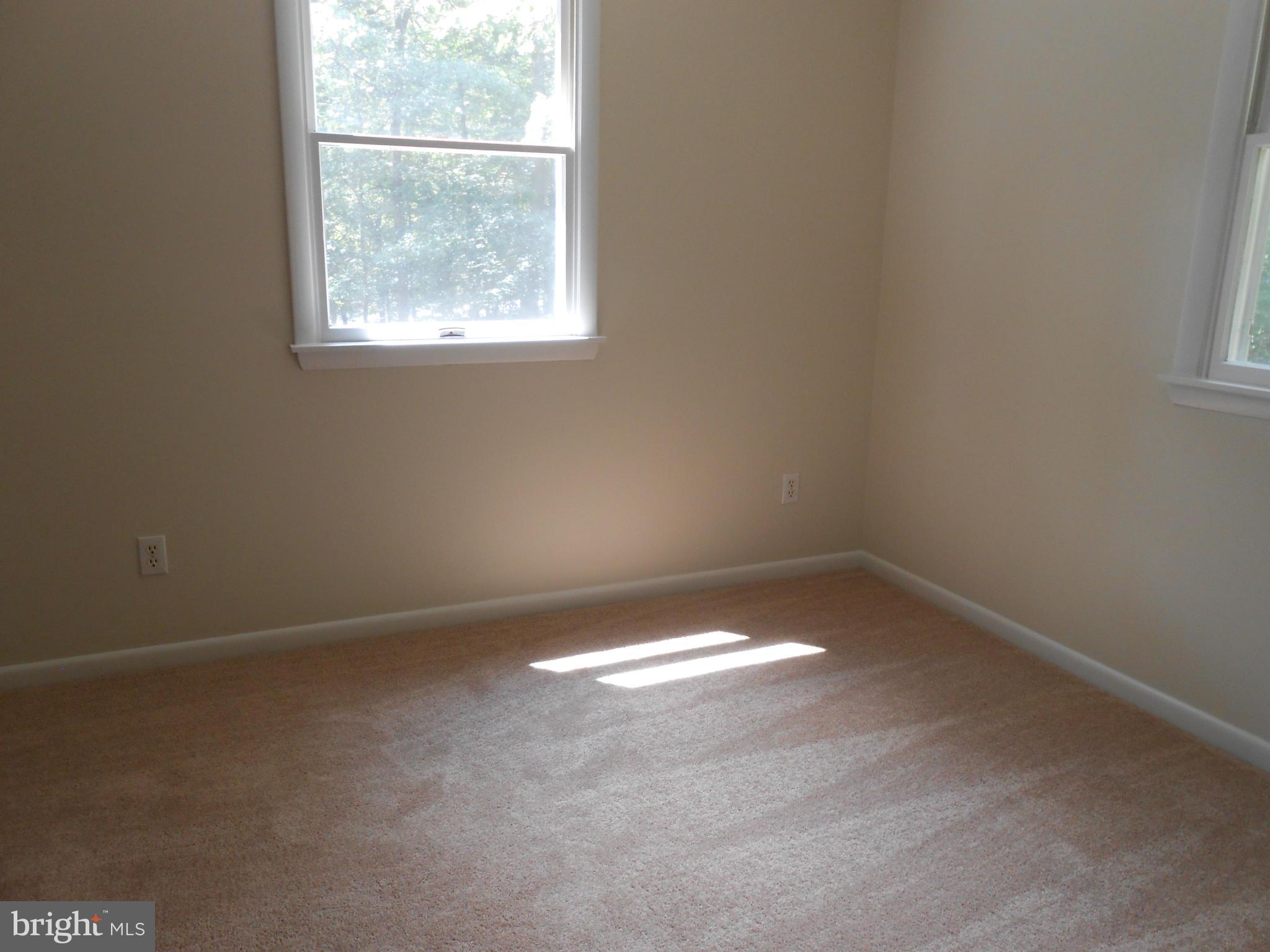 LAND O LAKES - Residential Lease