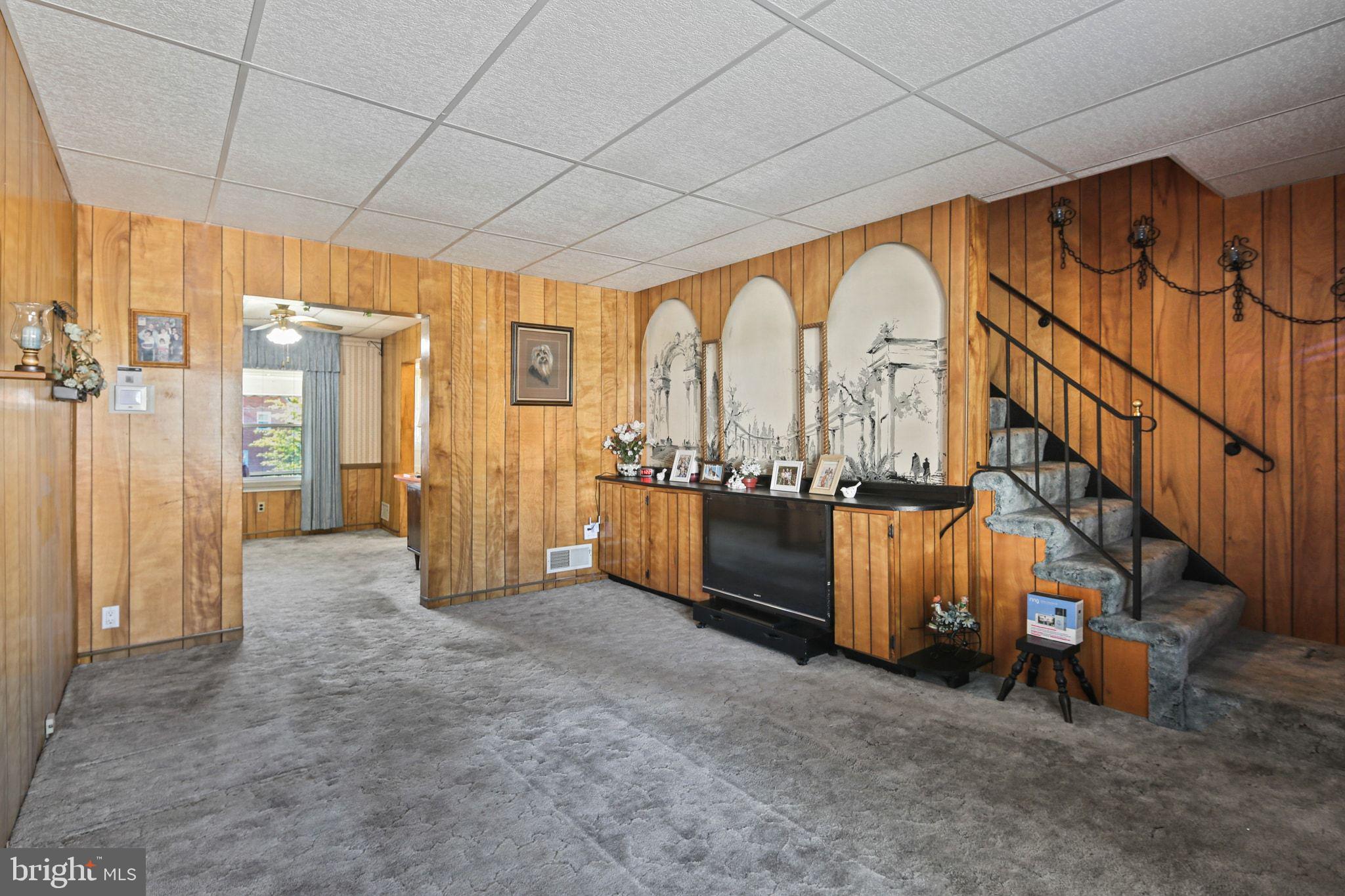 1329 MEDFIELD AVENUE