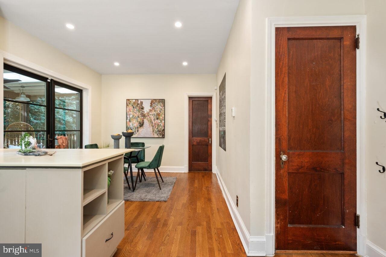 TAKOMA PARK - Residential