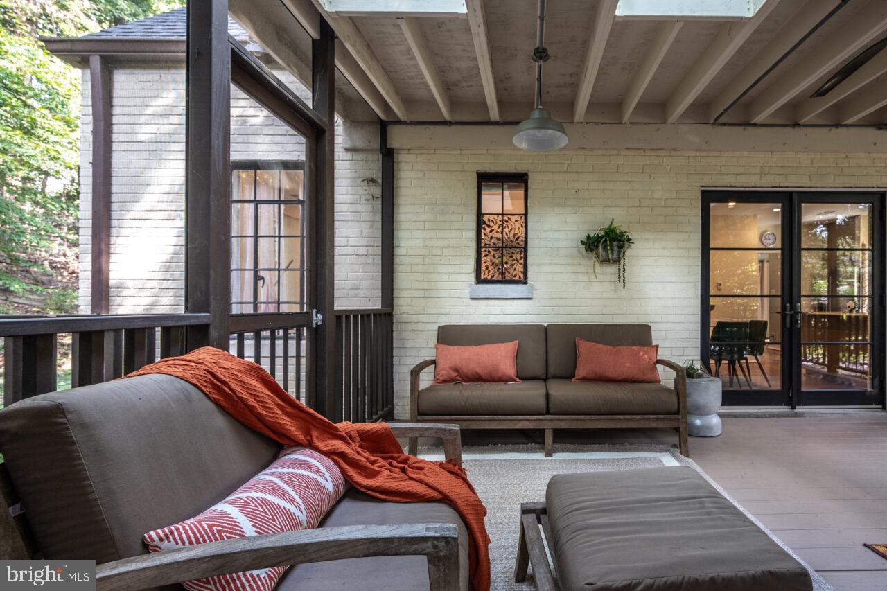 TAKOMA PARK - Residential