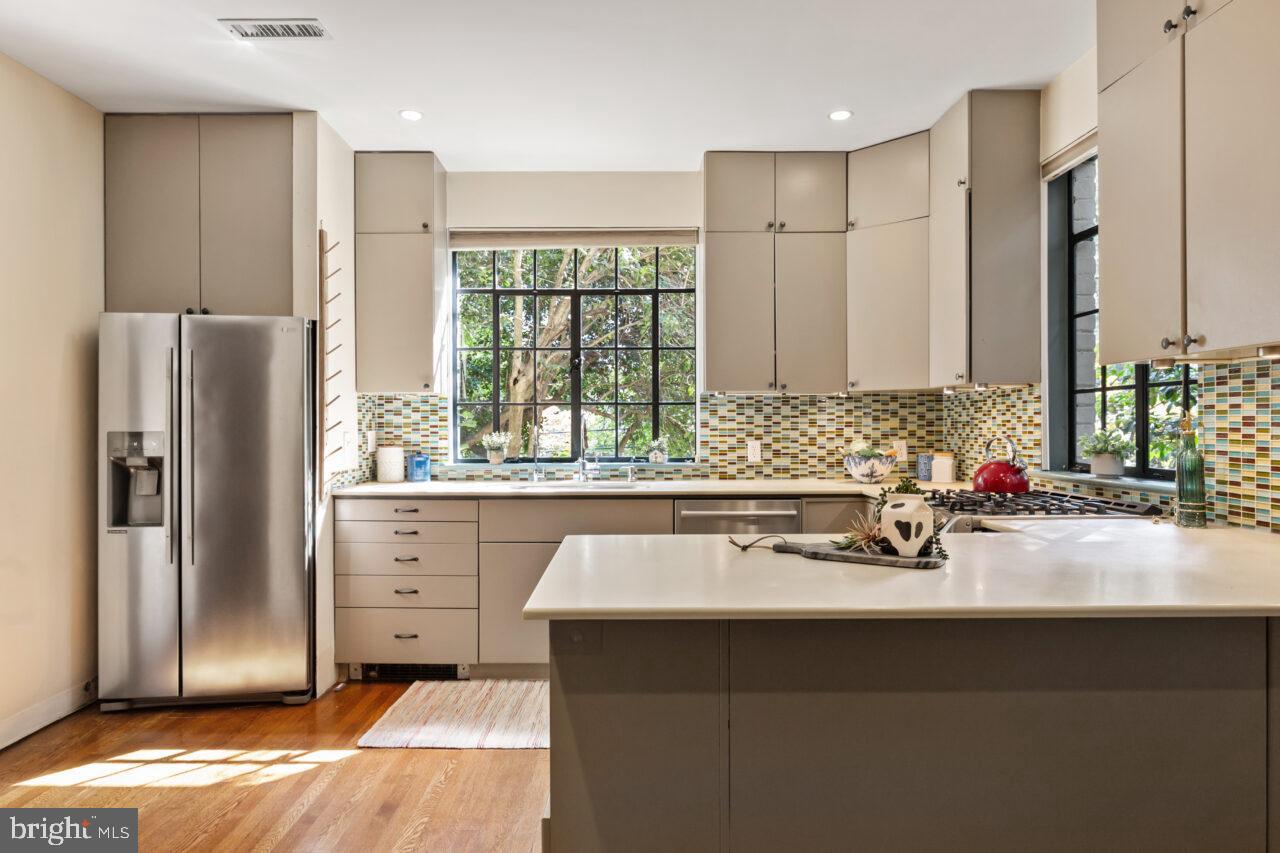 TAKOMA PARK - Residential