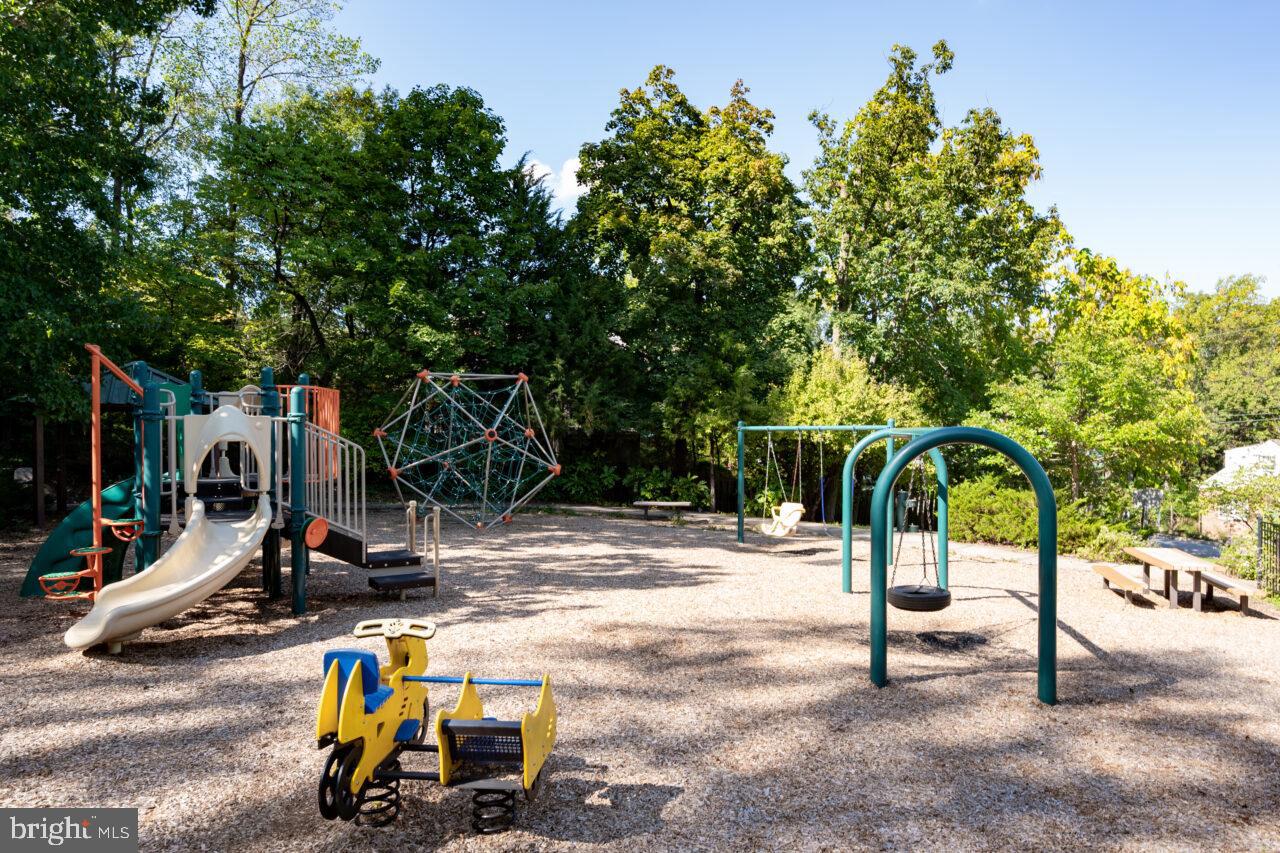 TAKOMA PARK - Residential