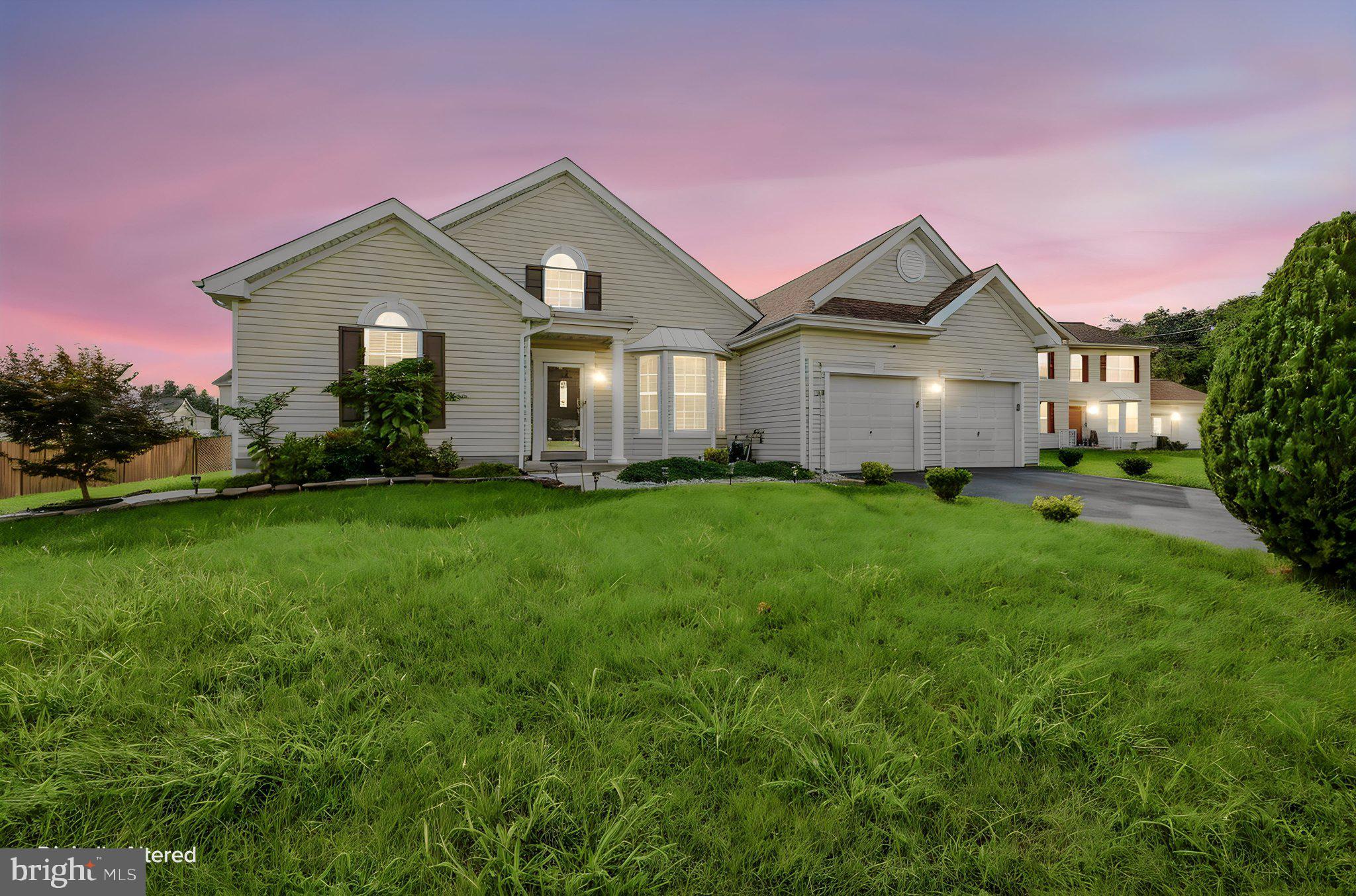 235 RIVEREDGE DRIVE