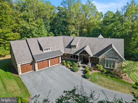 Photo of 50 Black Diamond Road, Ephrata, PA 17522 (MLS # PALA2039812)