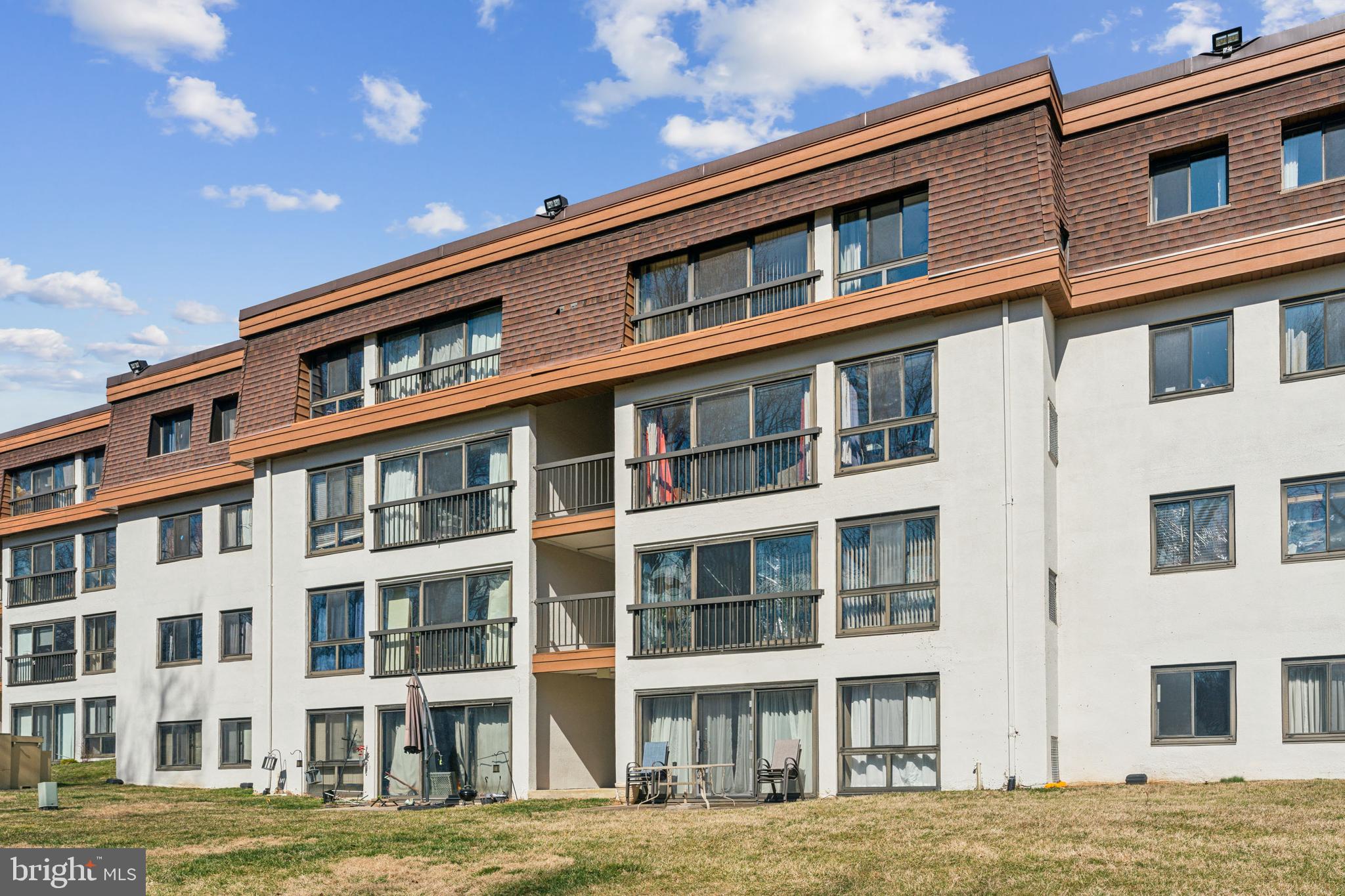 PARK TERRACE COND - Residential Lease