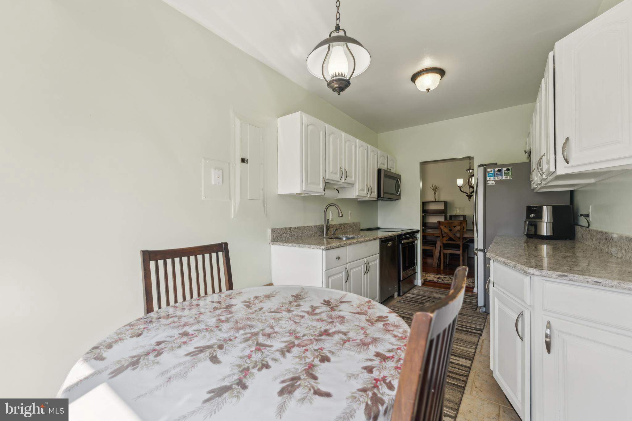 PARK TERRACE COND - Residential Lease