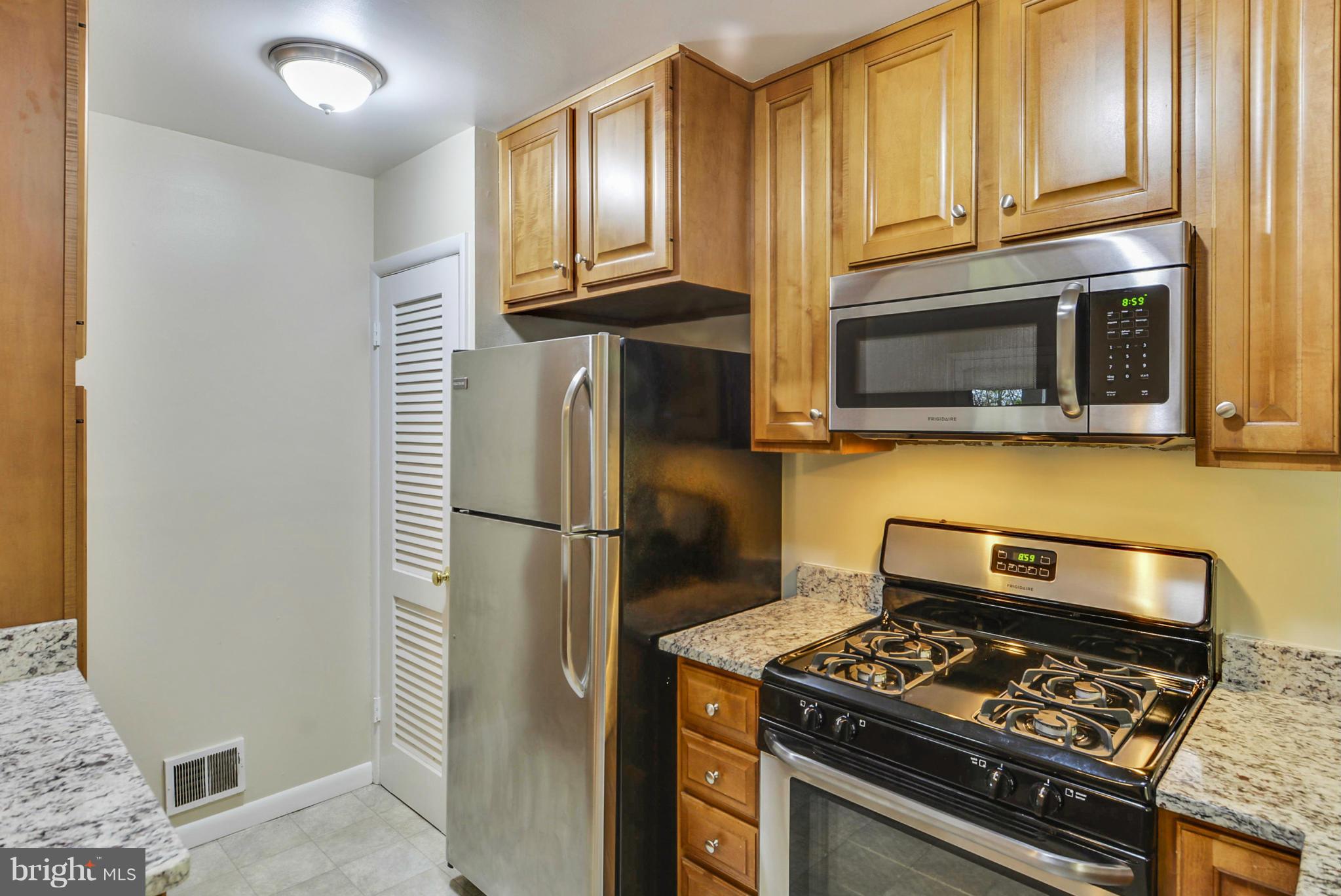 LOISDALE ESTATES - Residential