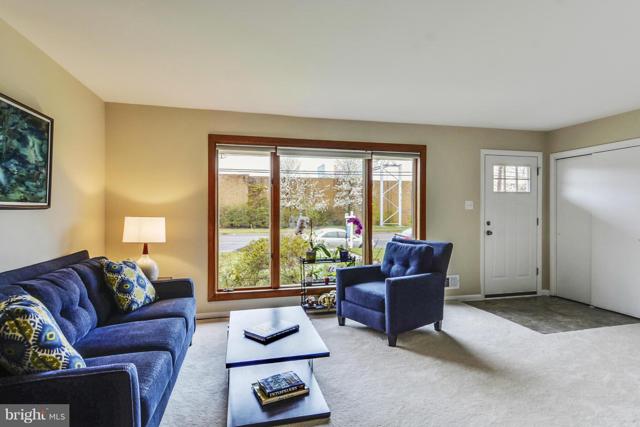 LOISDALE ESTATES - Residential