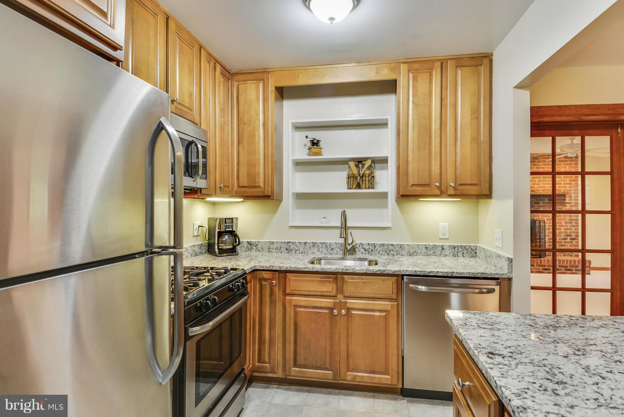 LOISDALE ESTATES - Residential