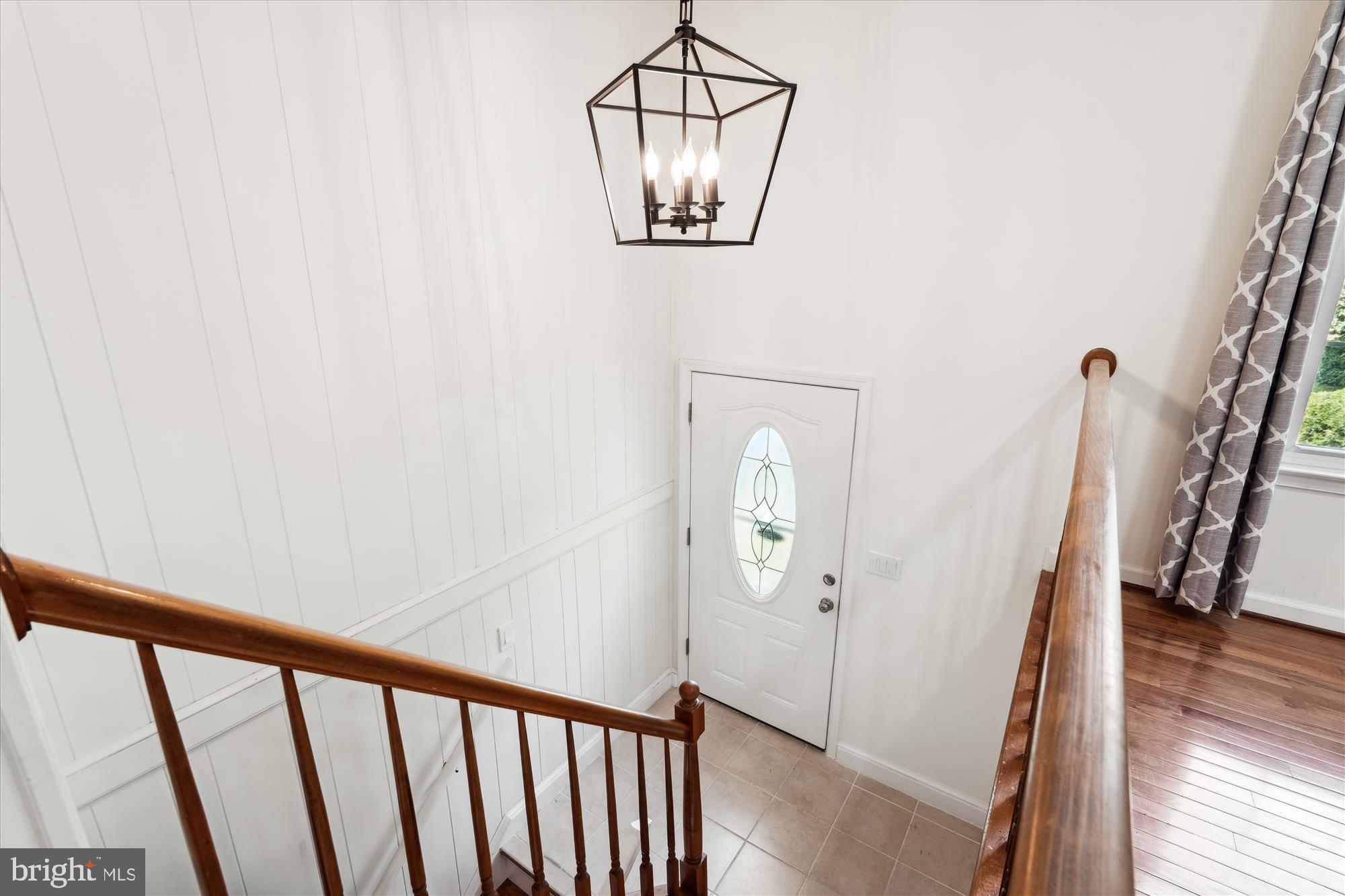 HILLSMERE SHORES - Residential Lease