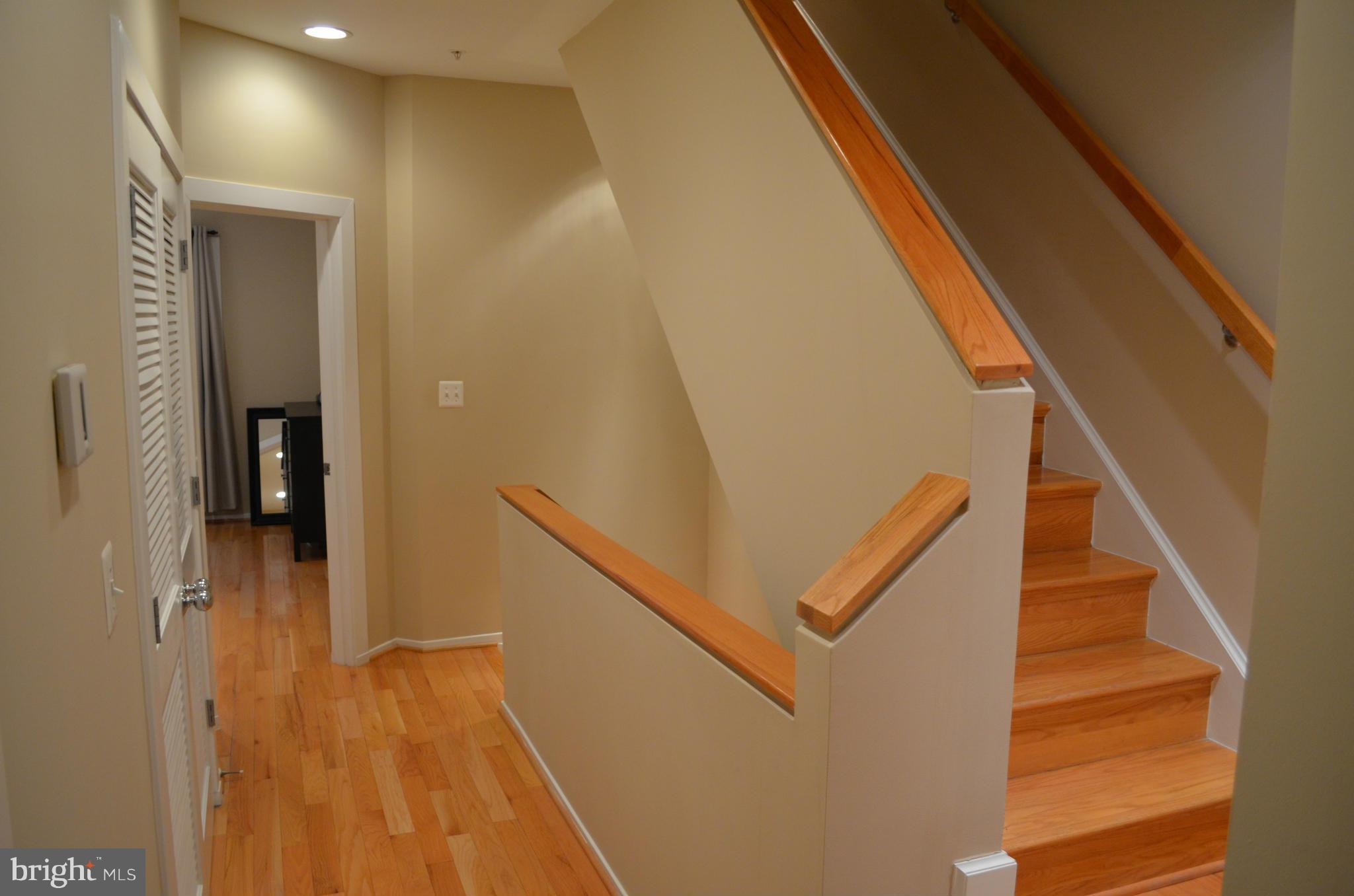 BRADDOCK LOFTS - Residential Lease