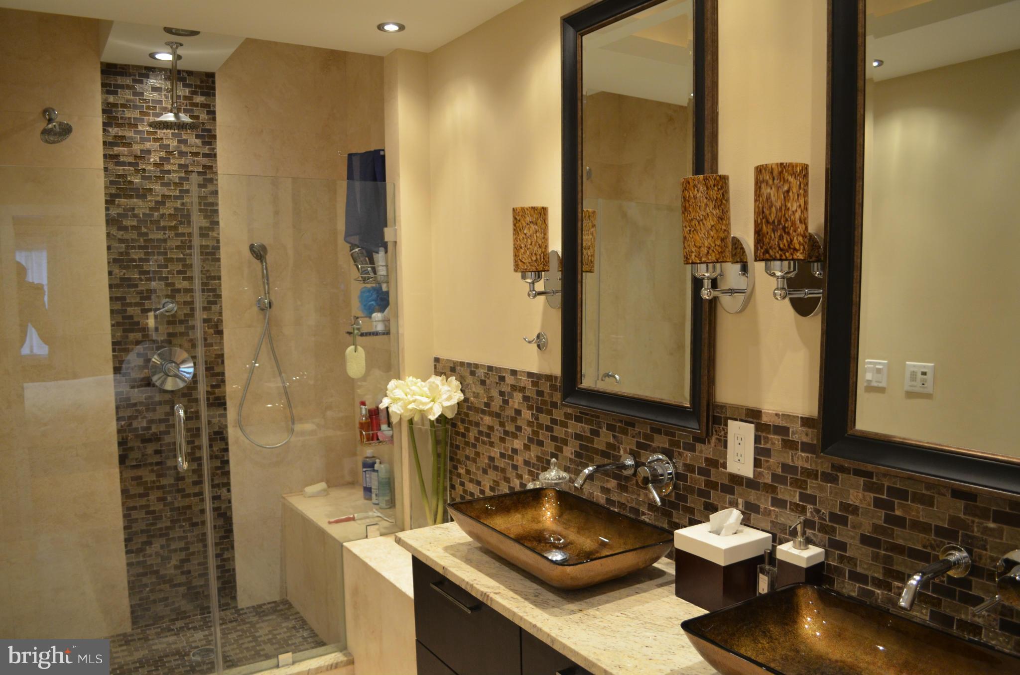 BRADDOCK LOFTS - Residential Lease