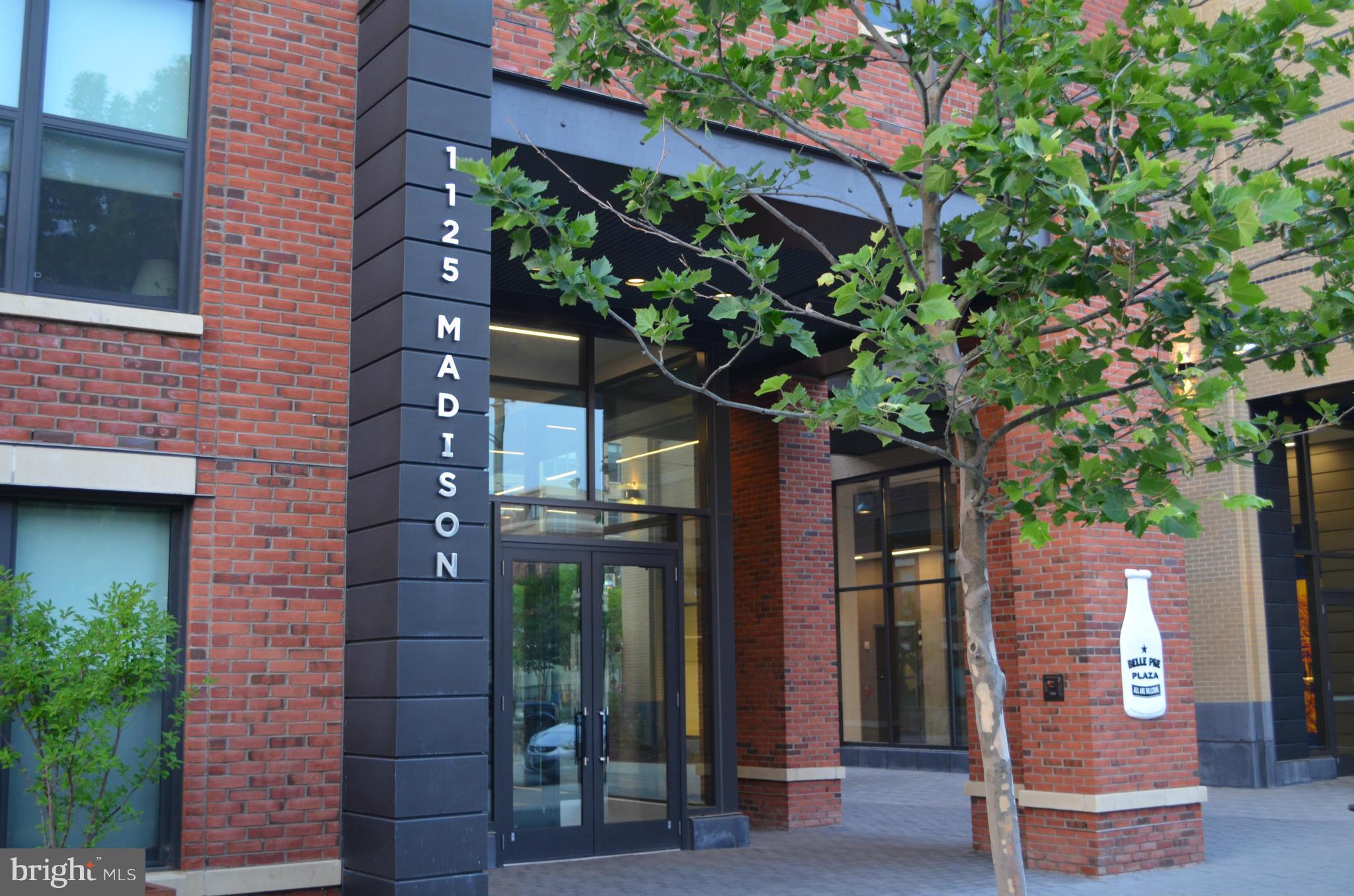 BRADDOCK LOFTS - Residential Lease