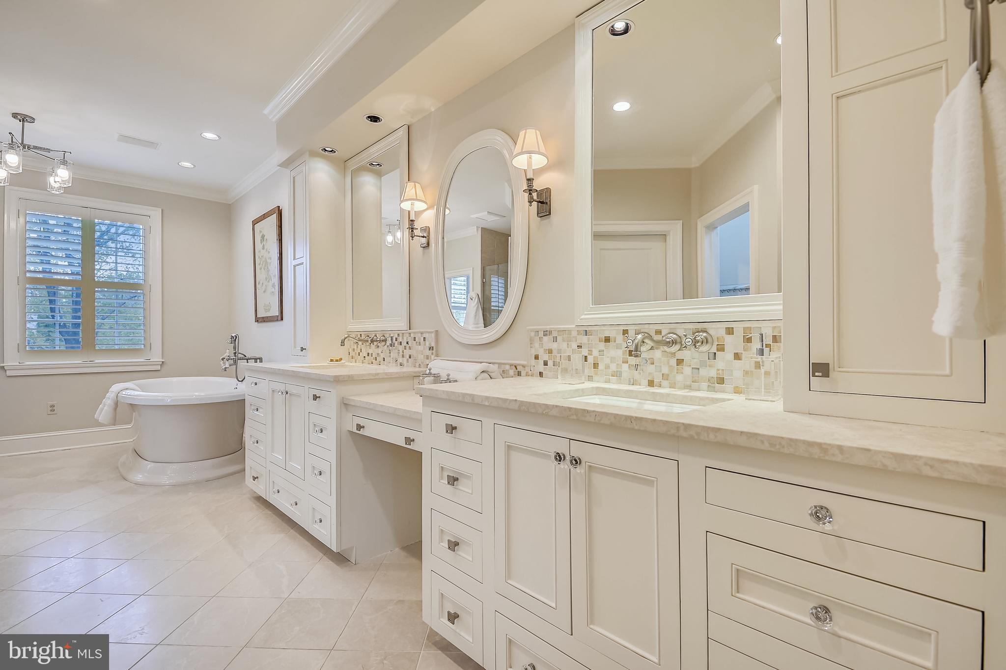 RUXTON - Residential