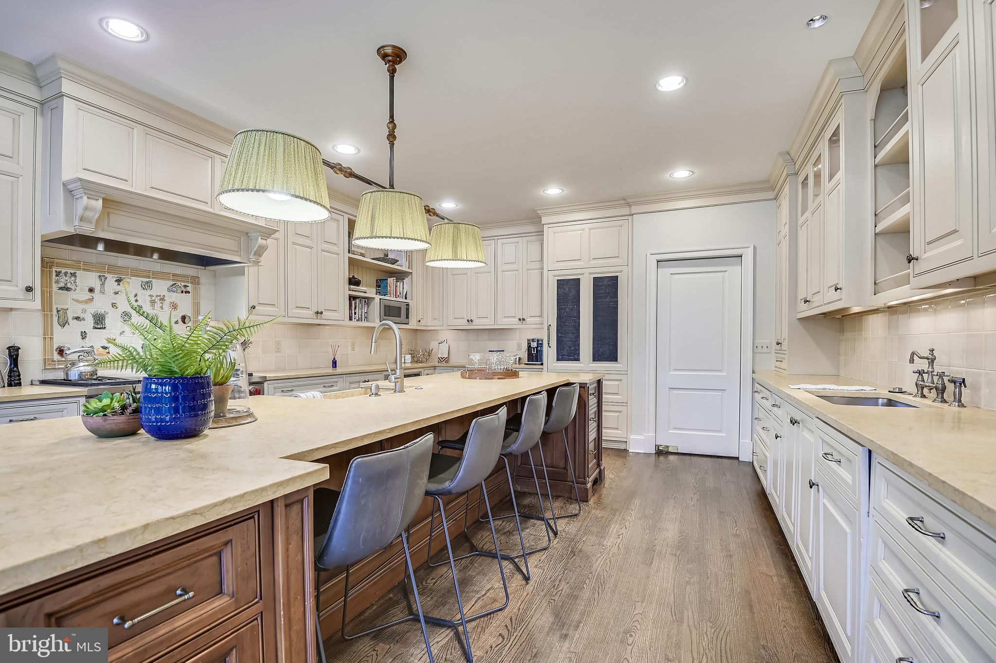 RUXTON - Residential