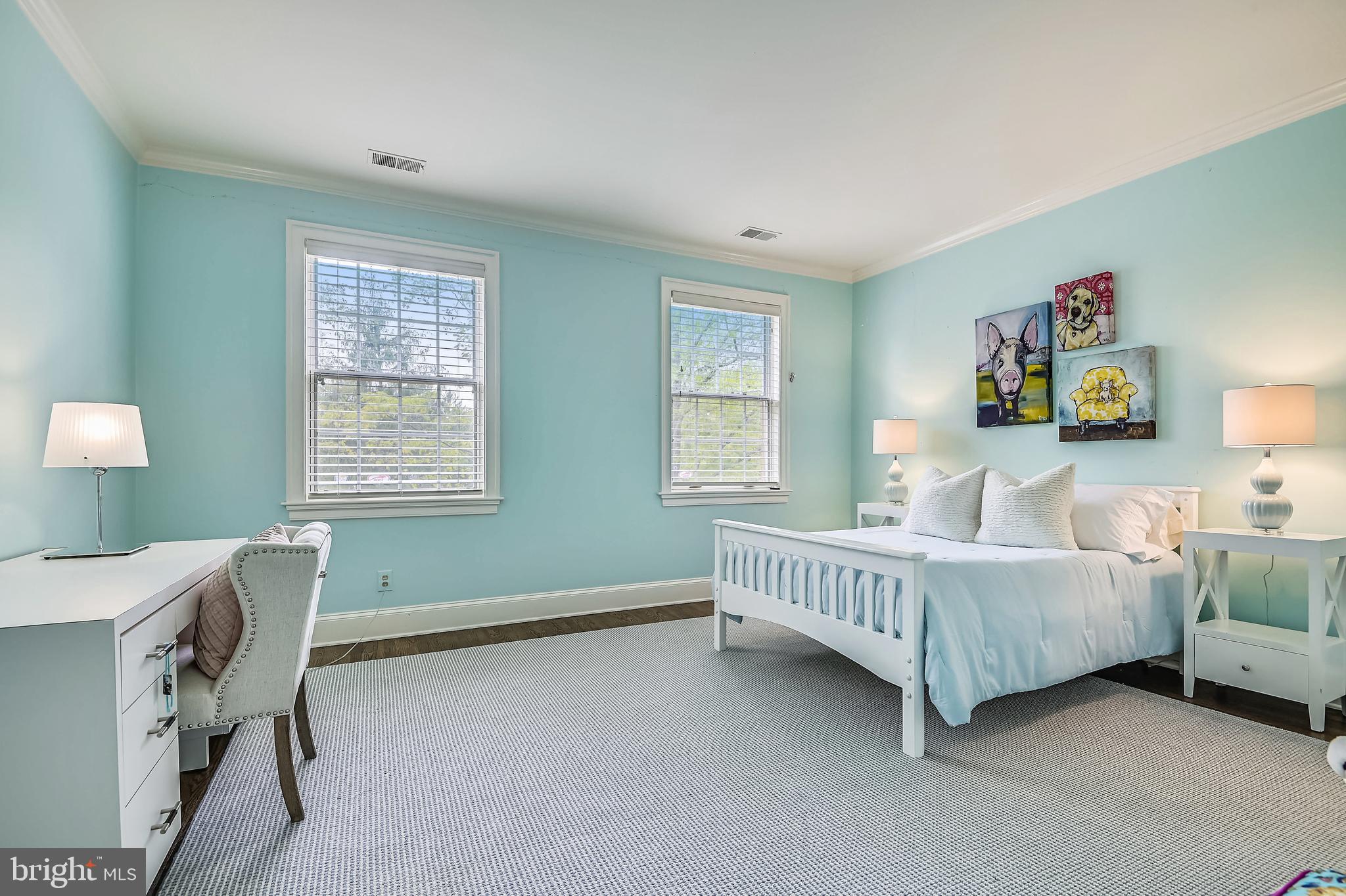 RUXTON - Residential