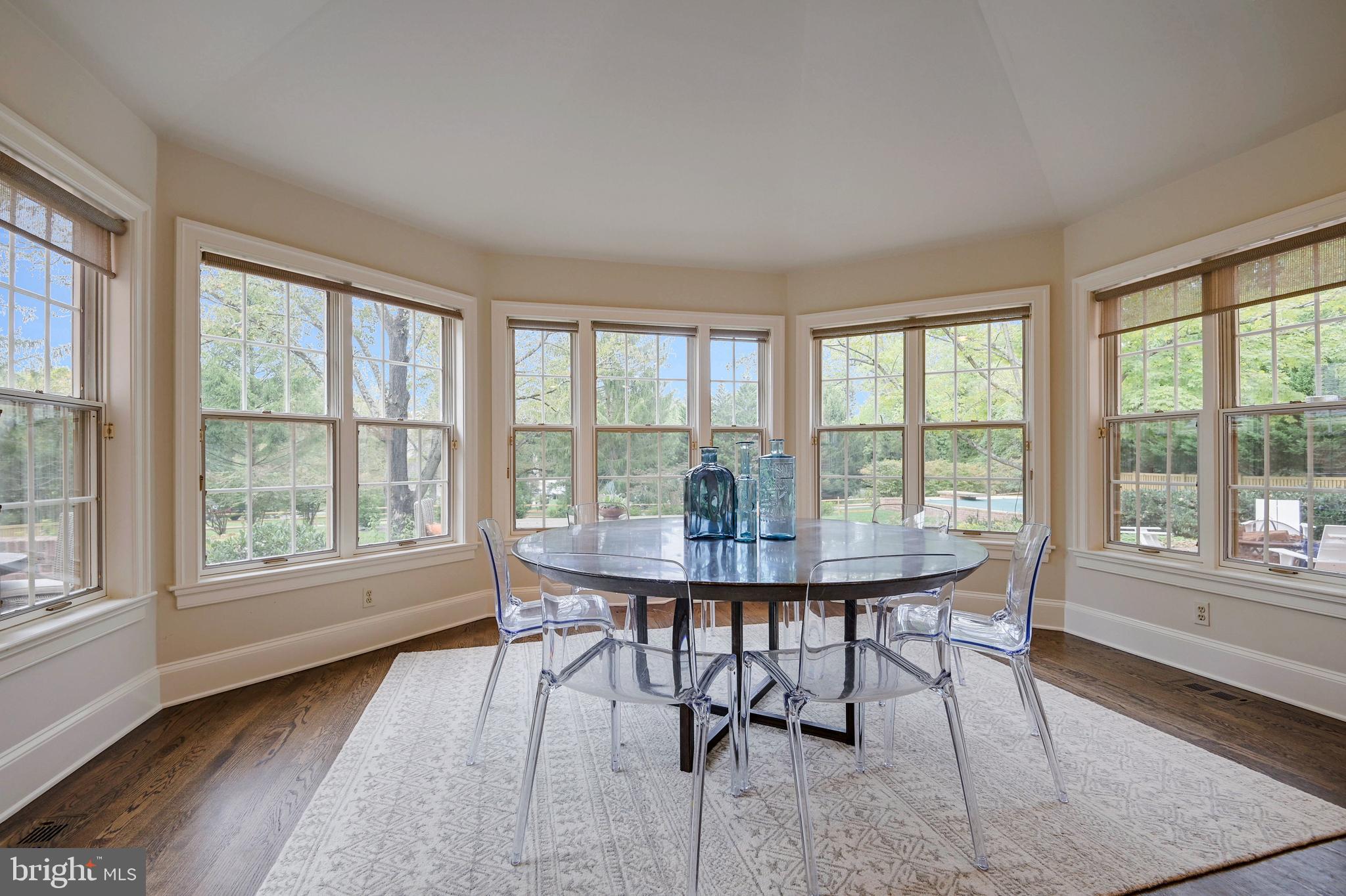 RUXTON - Residential