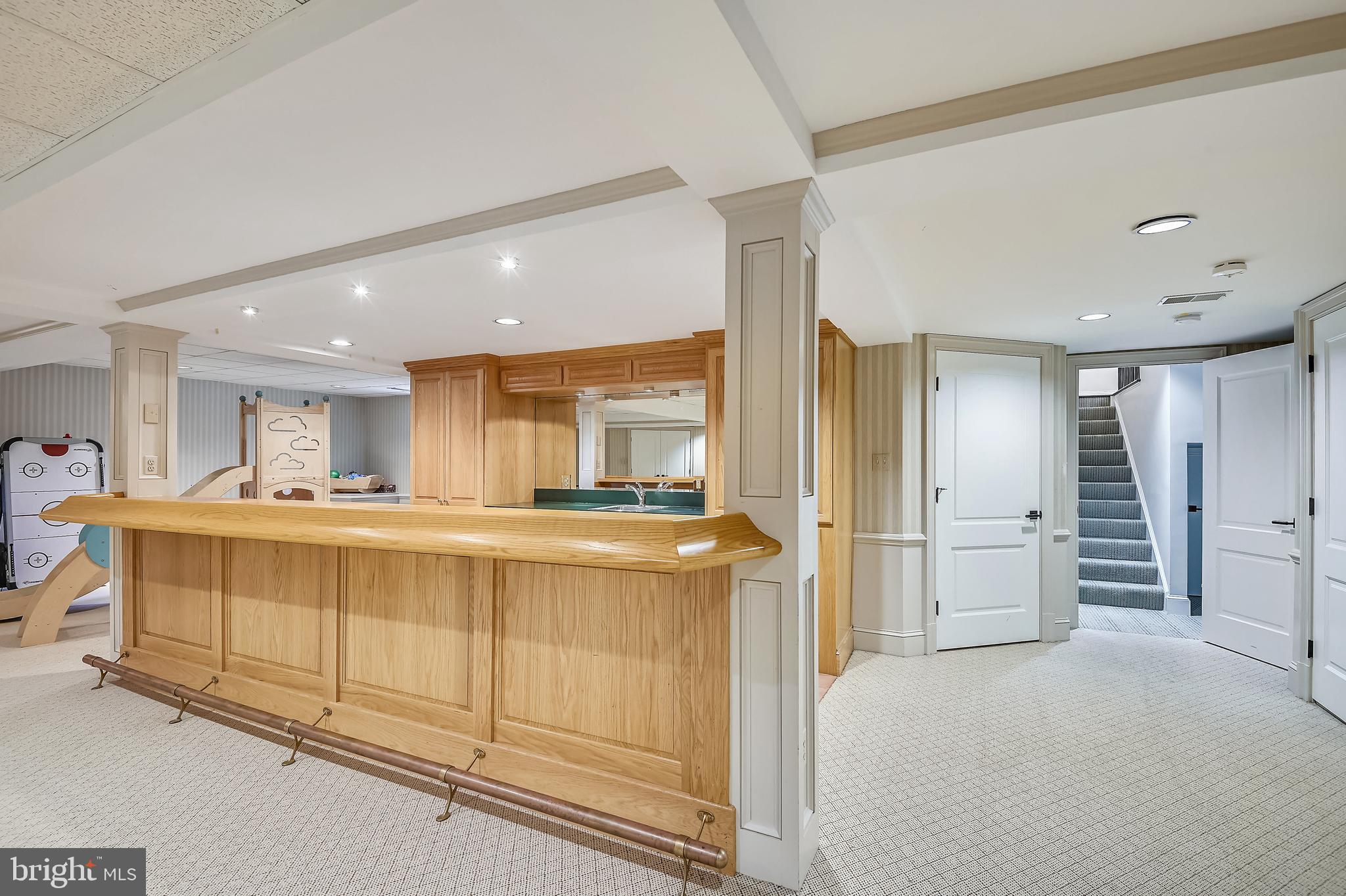 RUXTON - Residential