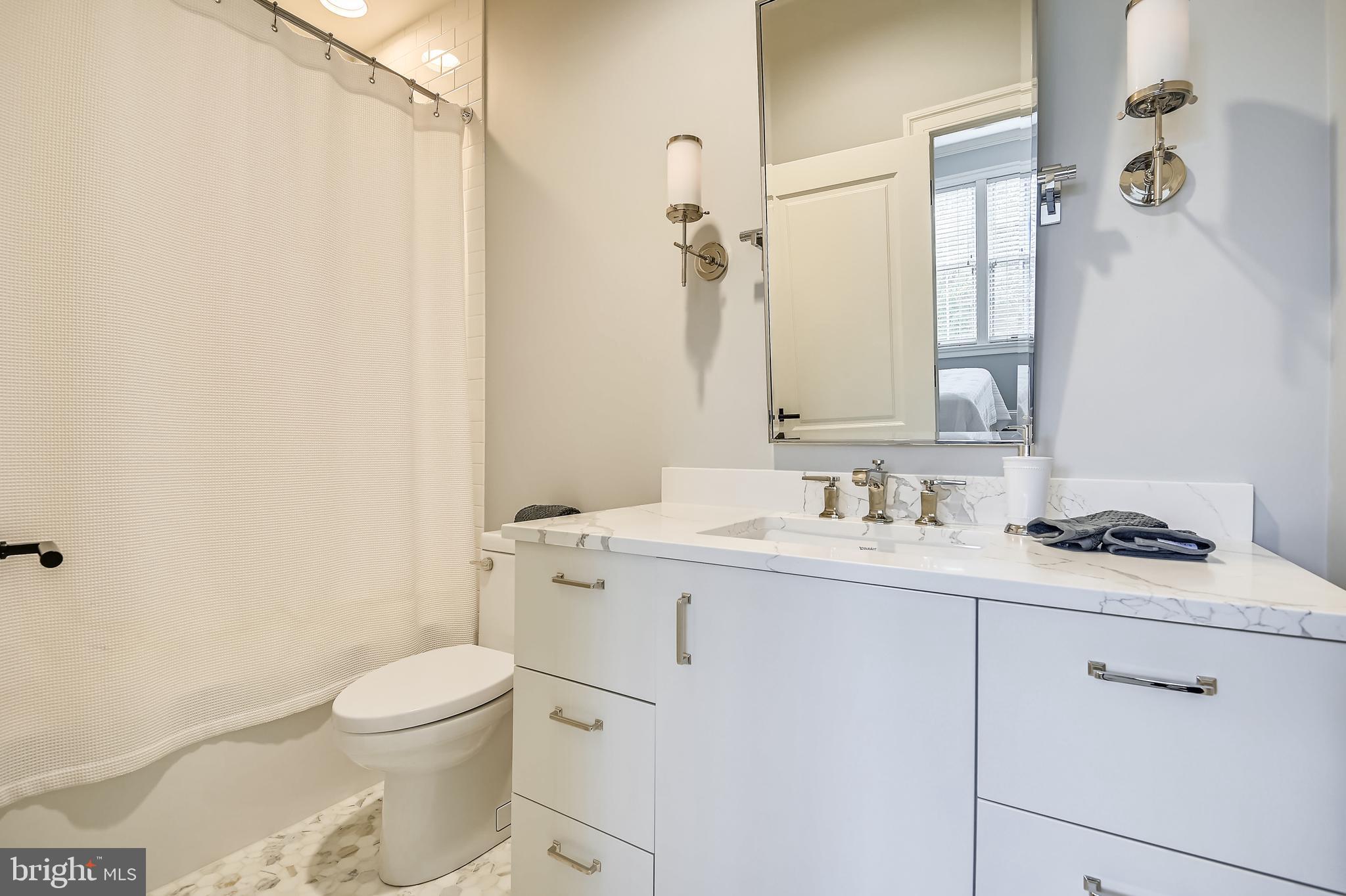 RUXTON - Residential