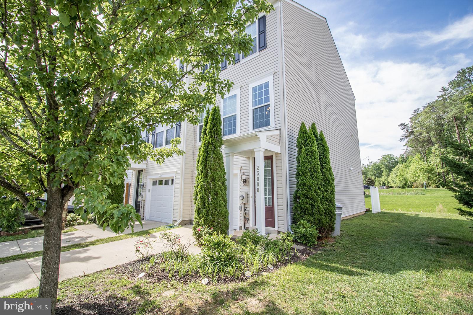 MAGNOLIA PARK AT WILDEWOOD - Residential