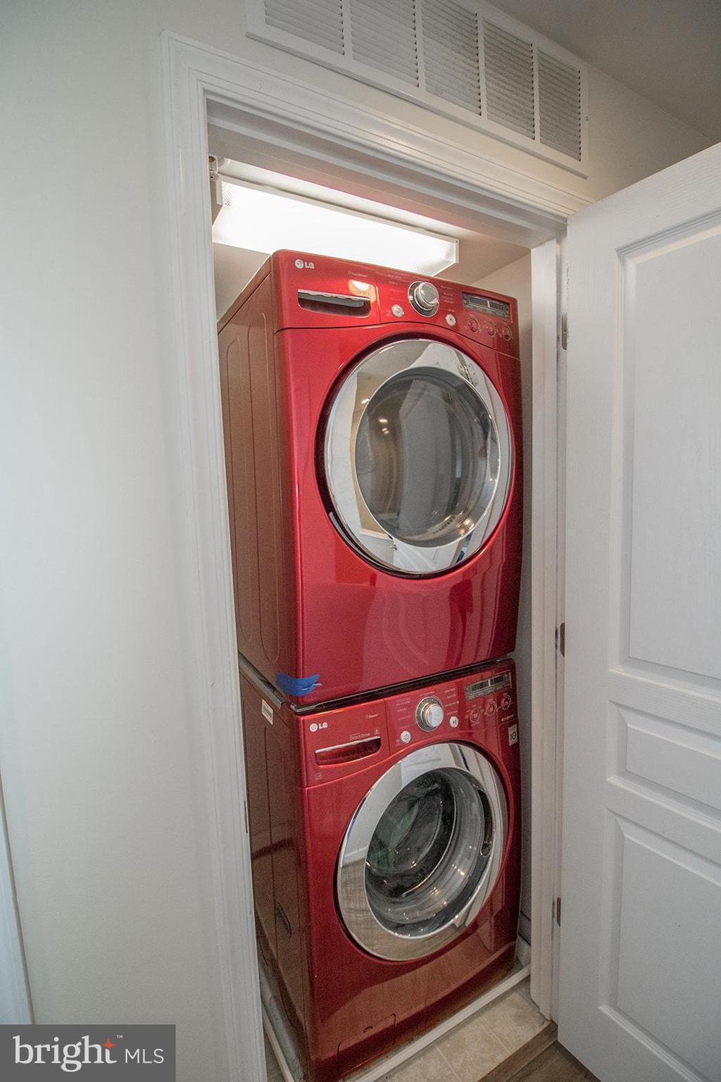 MAGNOLIA PARK AT WILDEWOOD - Residential