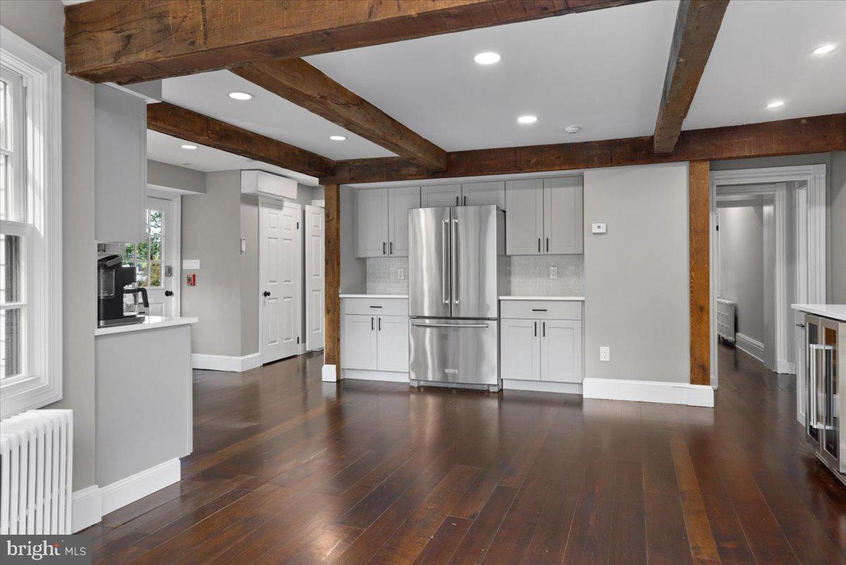 SPRINGHOUSE FARM - Residential