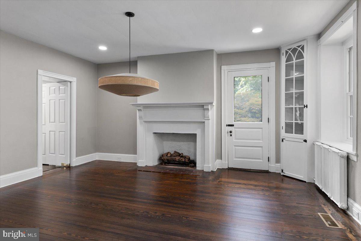 SPRINGHOUSE FARM - Residential