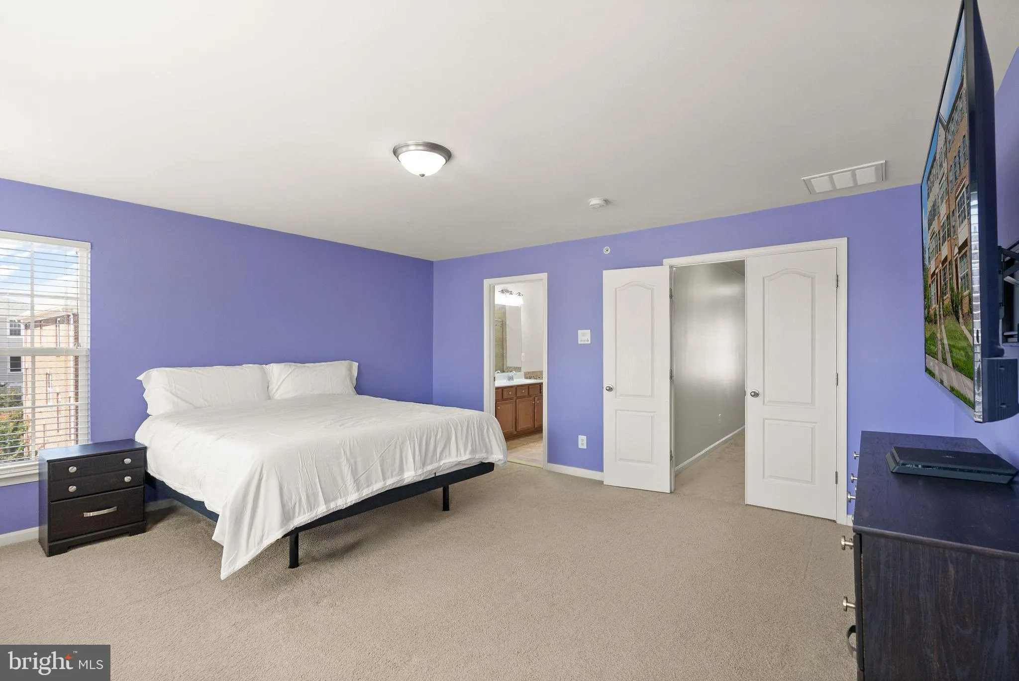 Haymarket, Virginia 20169, United States, 3 Bedrooms Bedrooms, ,3 BathroomsBathrooms,Residential,Active,202093