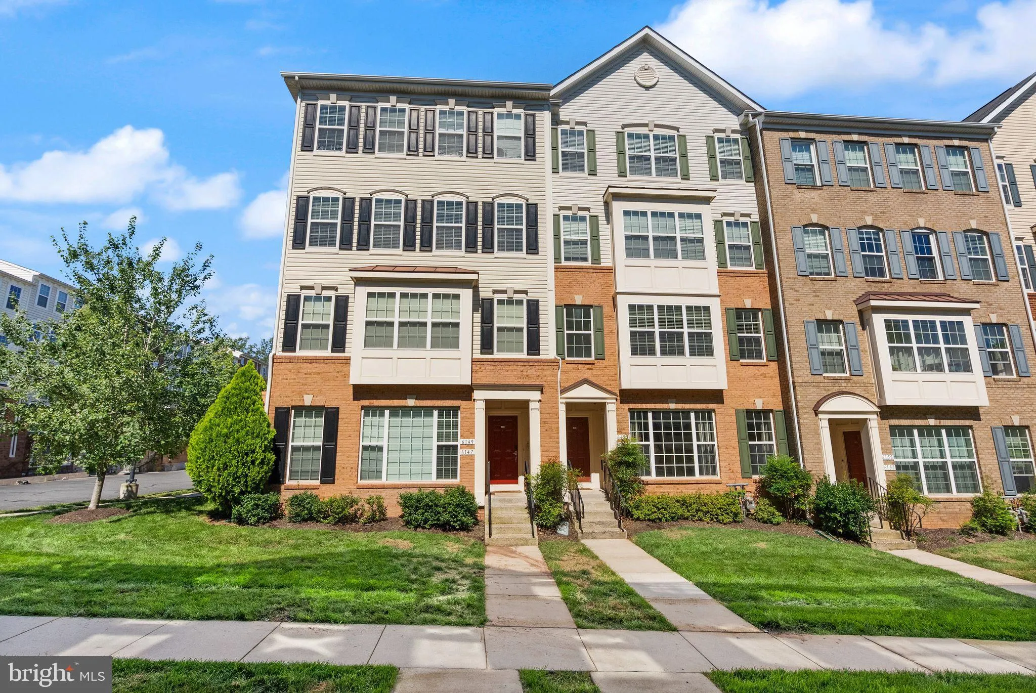 Haymarket, Virginia 20169, United States, 3 Bedrooms Bedrooms, ,3 BathroomsBathrooms,Residential,Active,202093