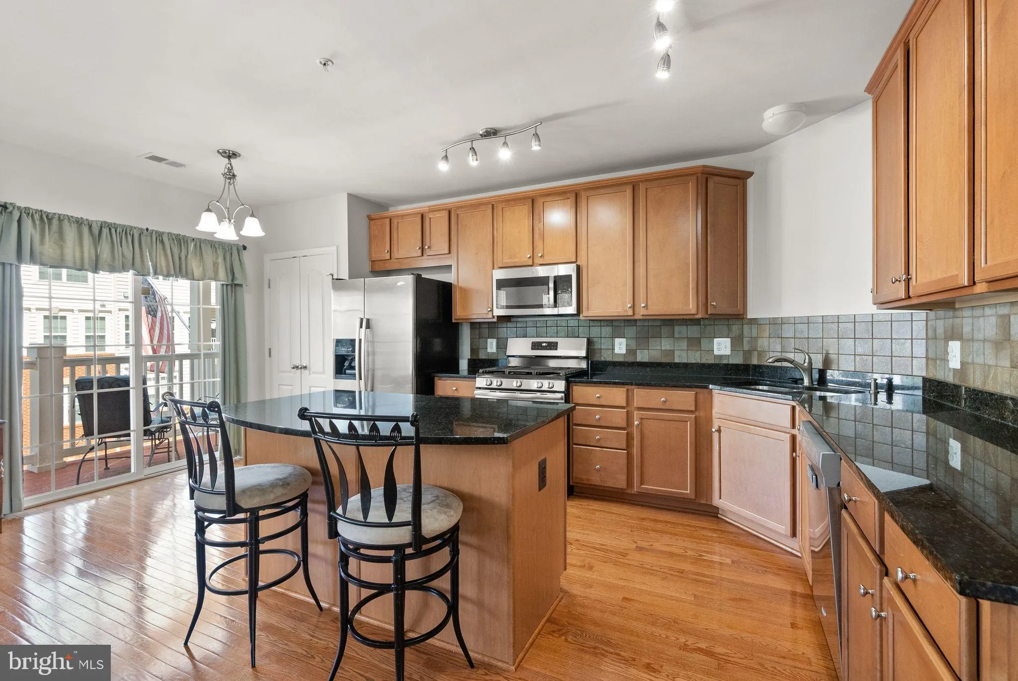 Haymarket, Virginia 20169, United States, 3 Bedrooms Bedrooms, ,3 BathroomsBathrooms,Residential,Active,202093