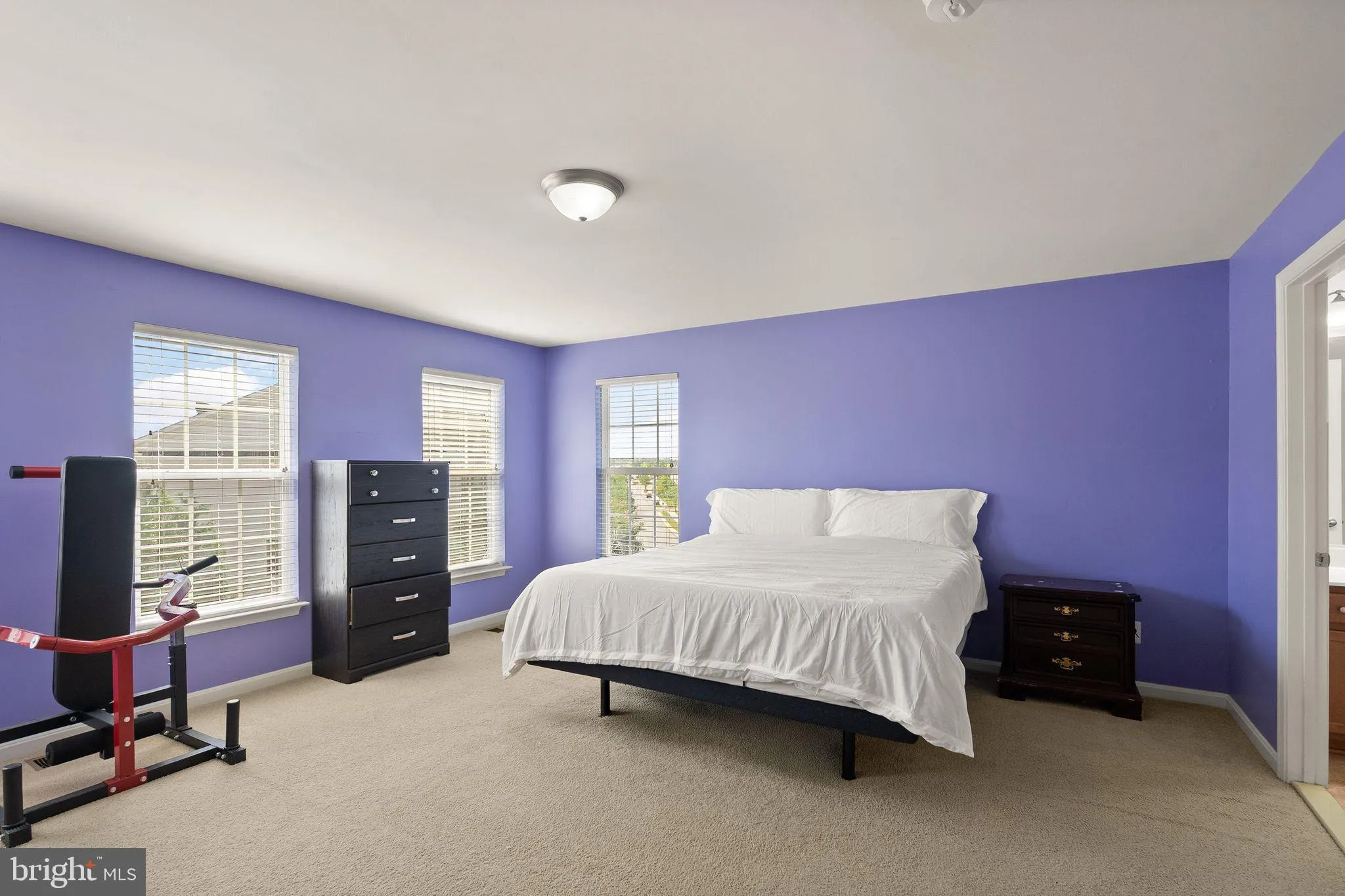 Haymarket, Virginia 20169, United States, 3 Bedrooms Bedrooms, ,3 BathroomsBathrooms,Residential,Active,202093