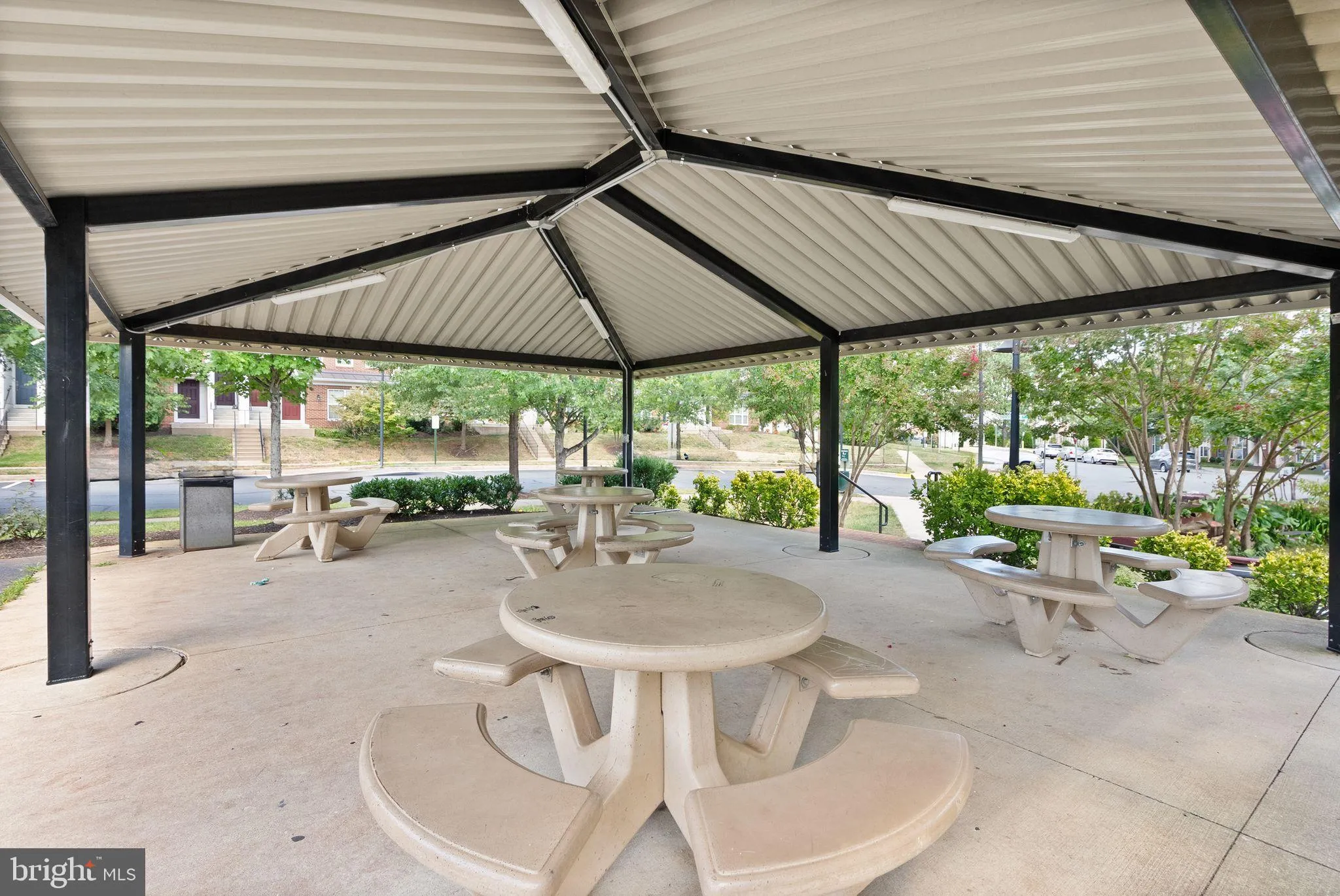 Haymarket, Virginia 20169, United States, 3 Bedrooms Bedrooms, ,3 BathroomsBathrooms,Residential,Active,202093