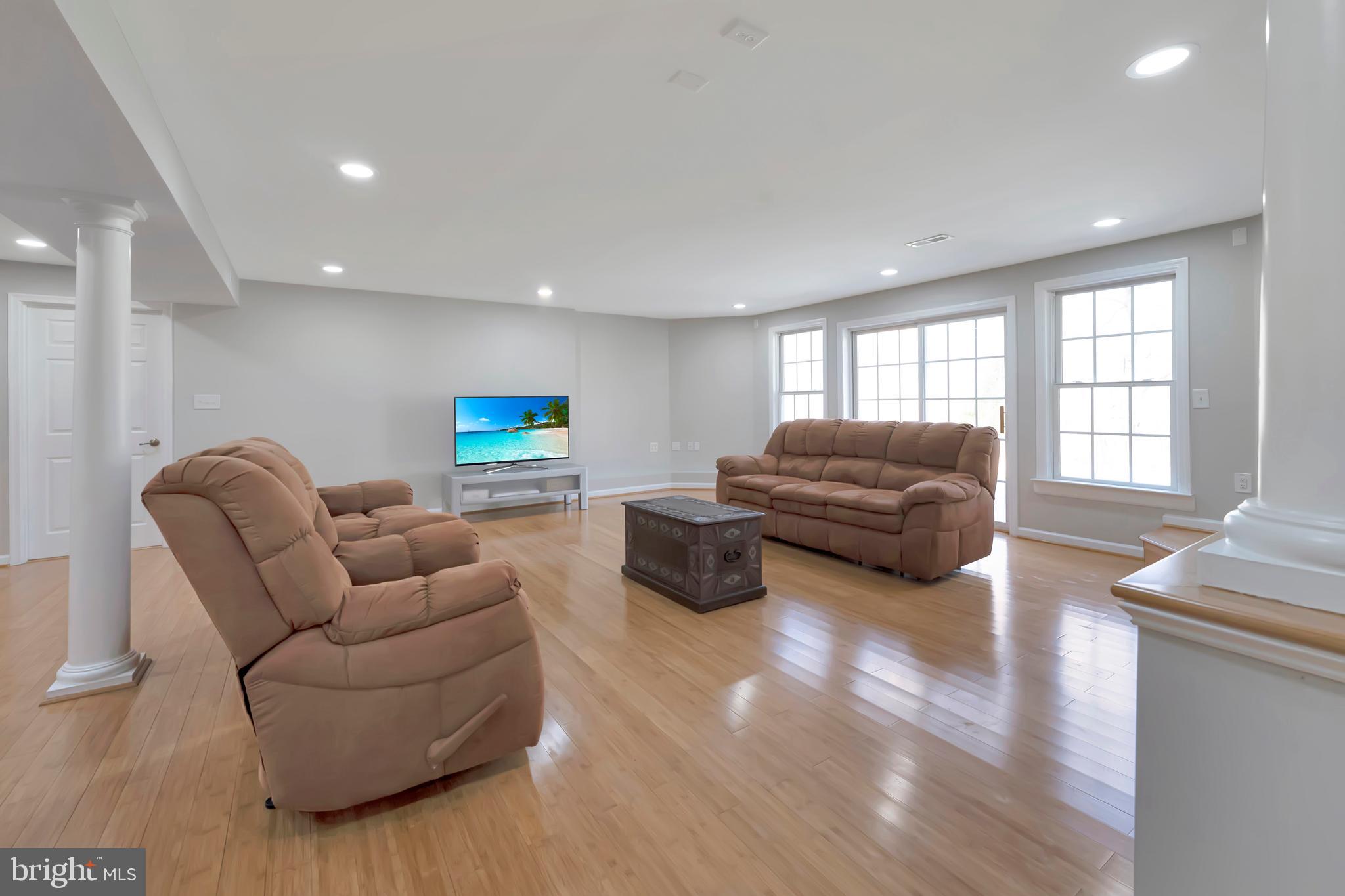 CHRISTY FARM - Residential